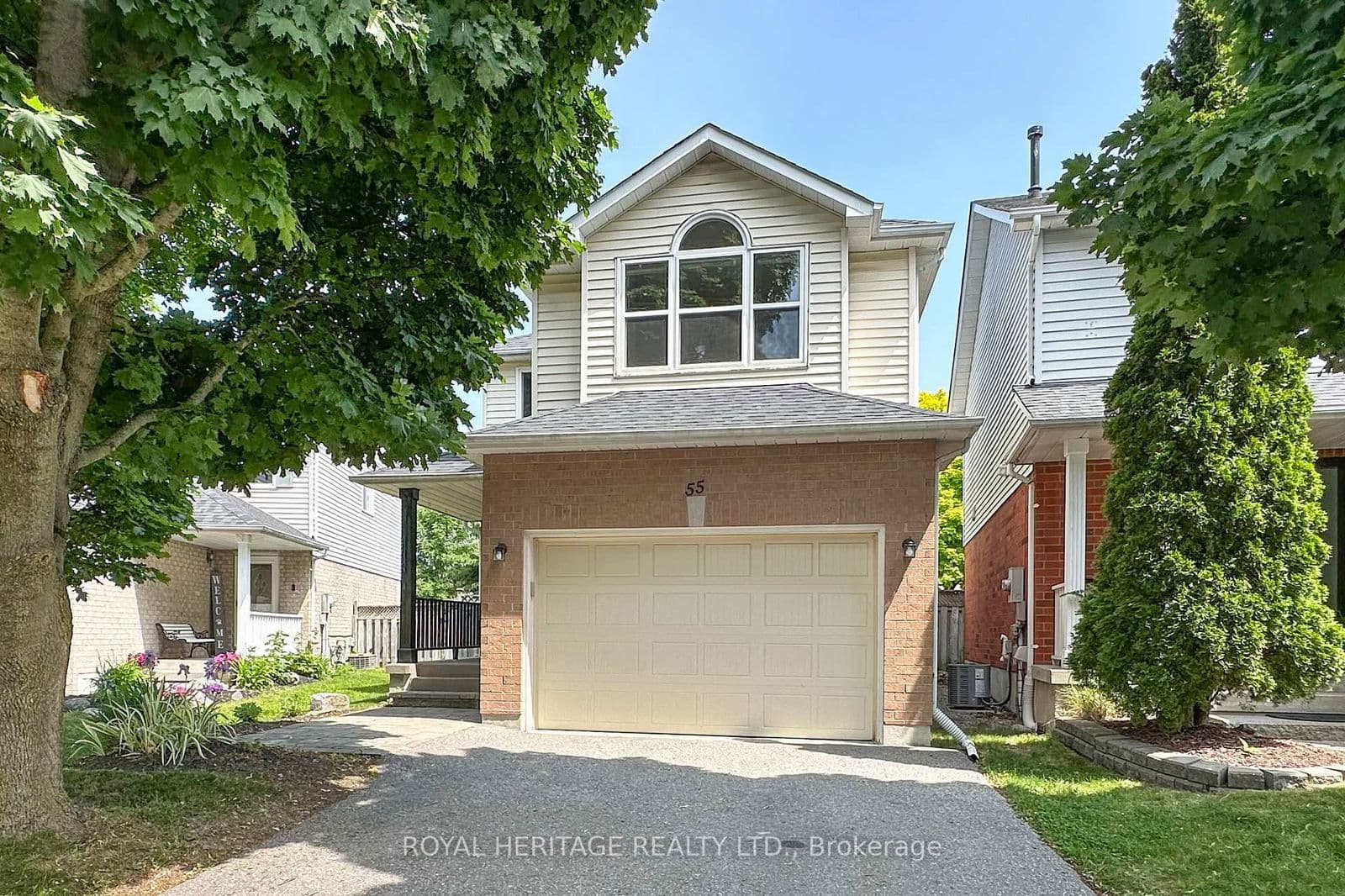 55 Hearthstone Crescent