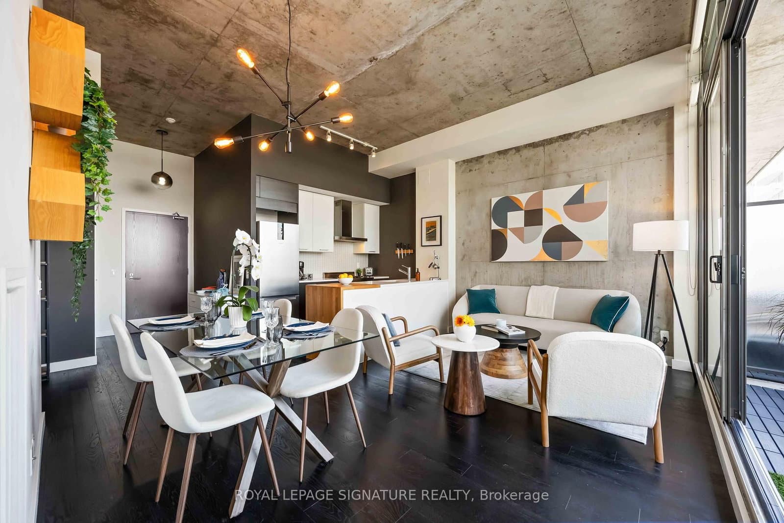 90 Broadview Avenue, Unit PH-913