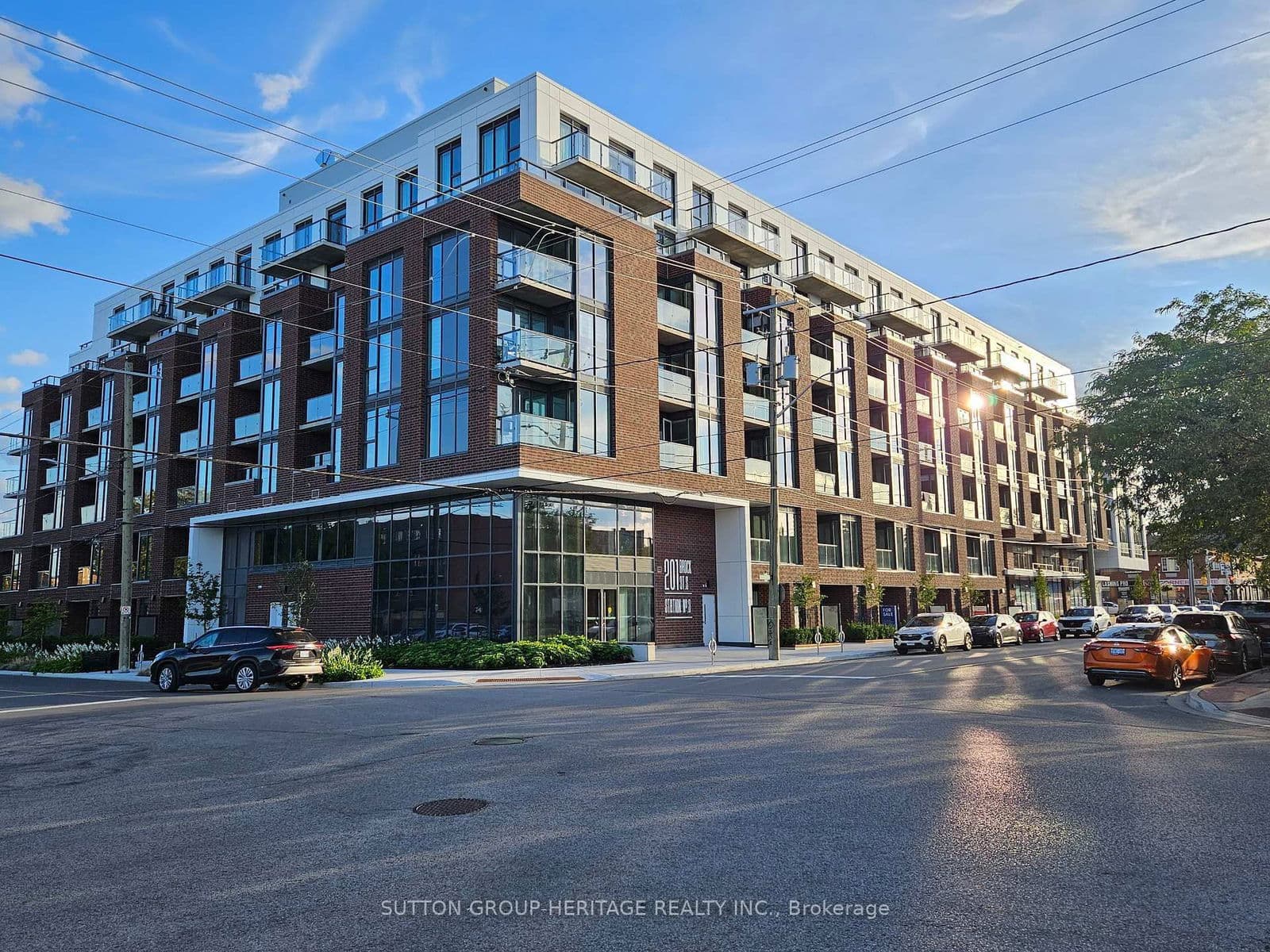 201 BROCK Street S, Unit 616