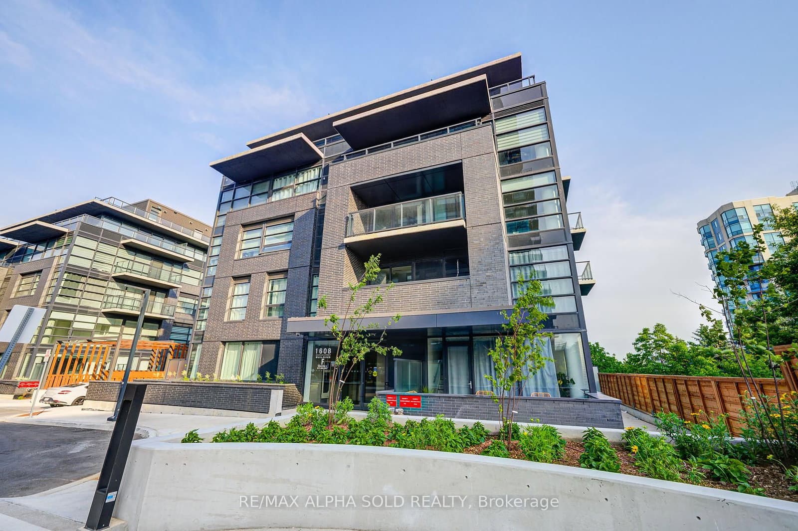 1608 Charles Street, Unit PH529