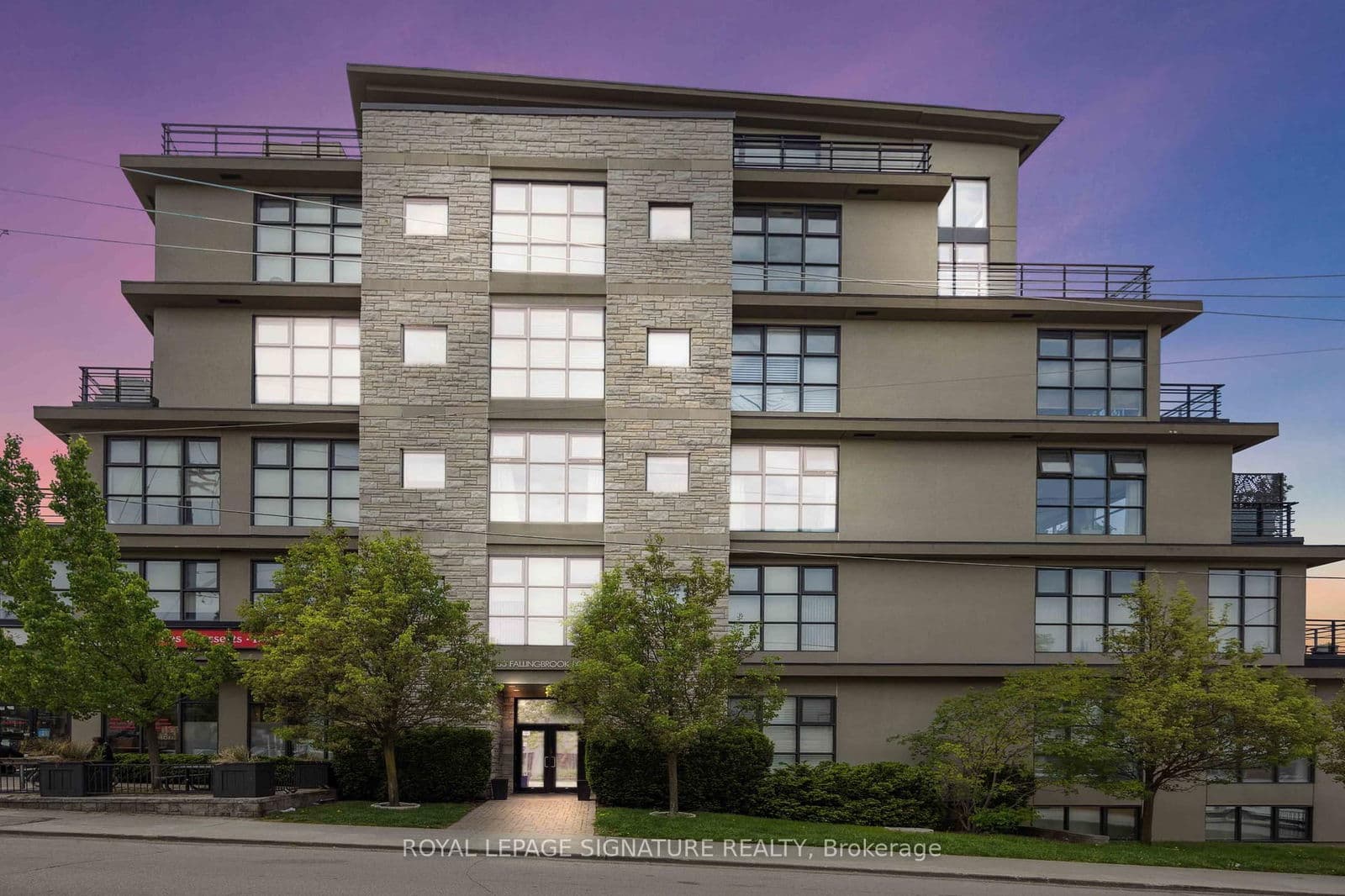 160 Fallingbrook Road, Unit 205