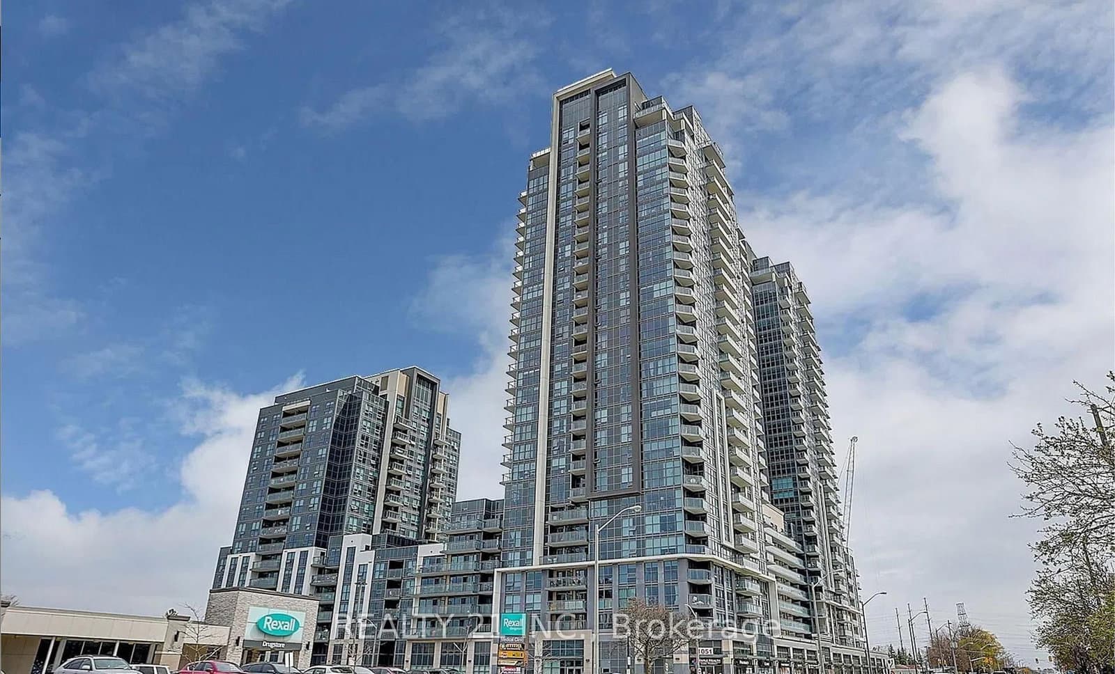 #519 - 30 Meadowglen Place