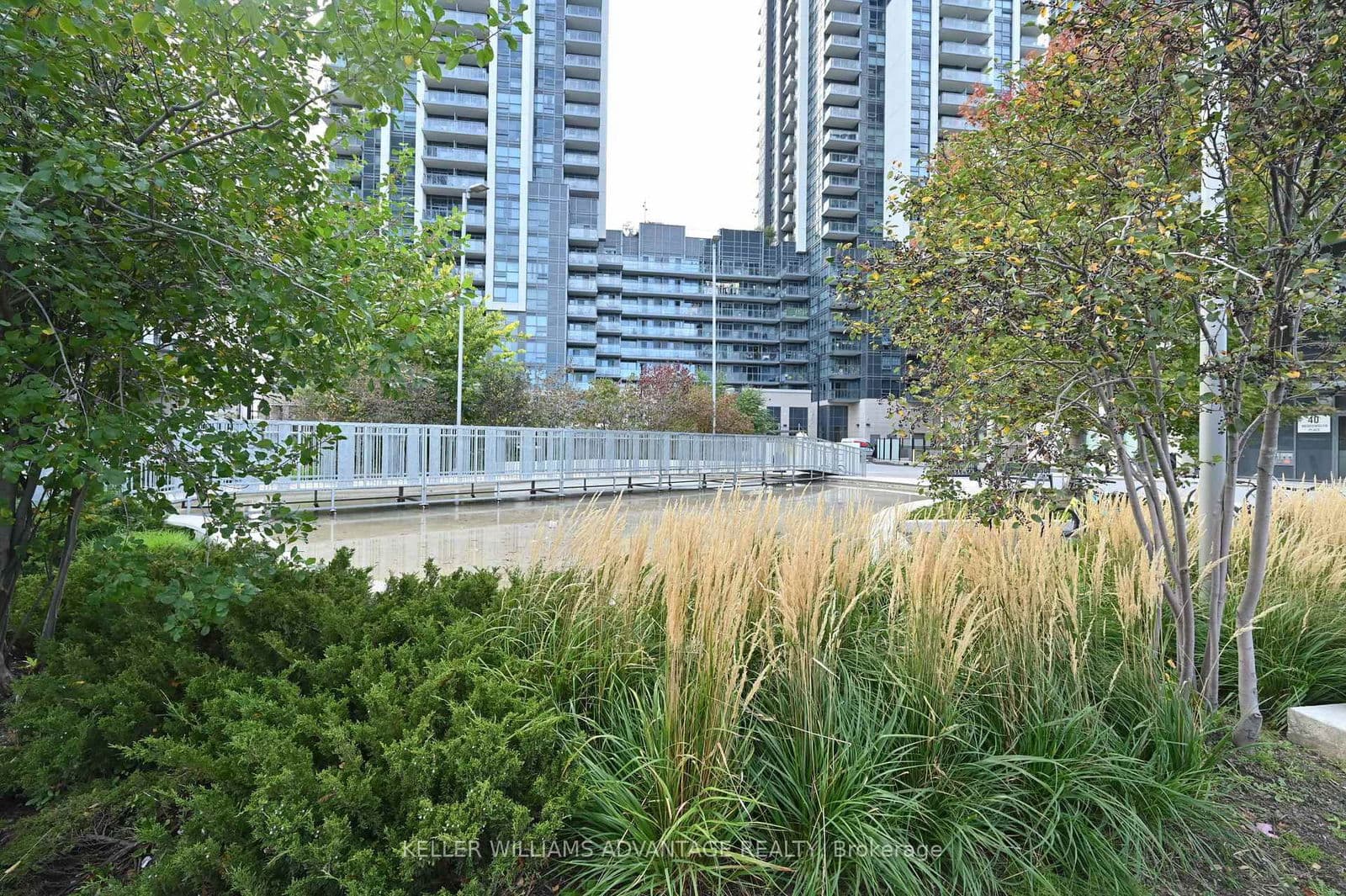 #728 - 20 Meadowglen Place