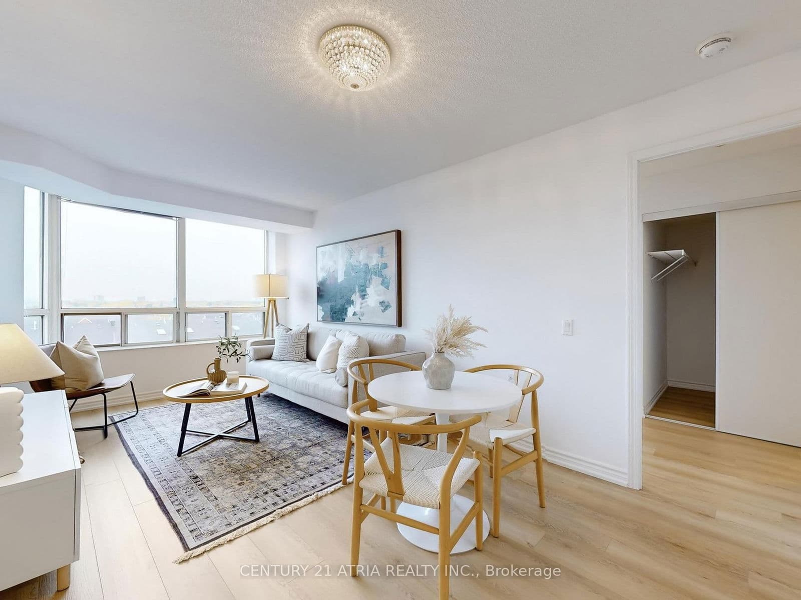 #712 - 3088 Kennedy Road