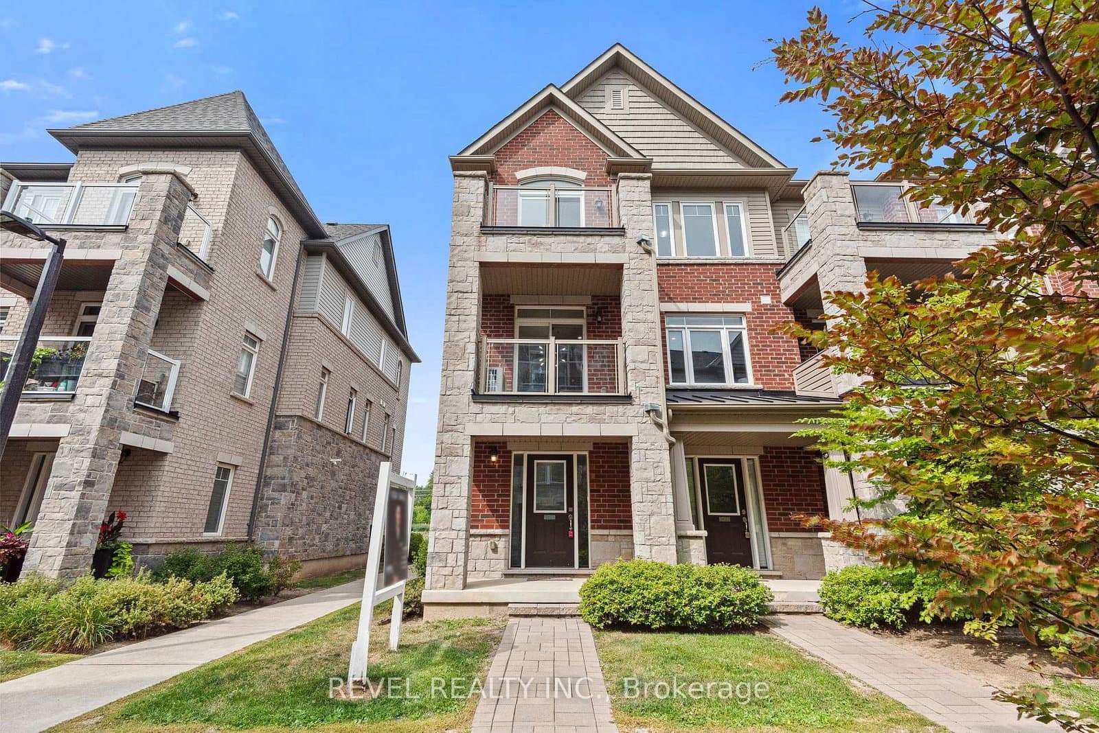 2621 Garrison Crossing