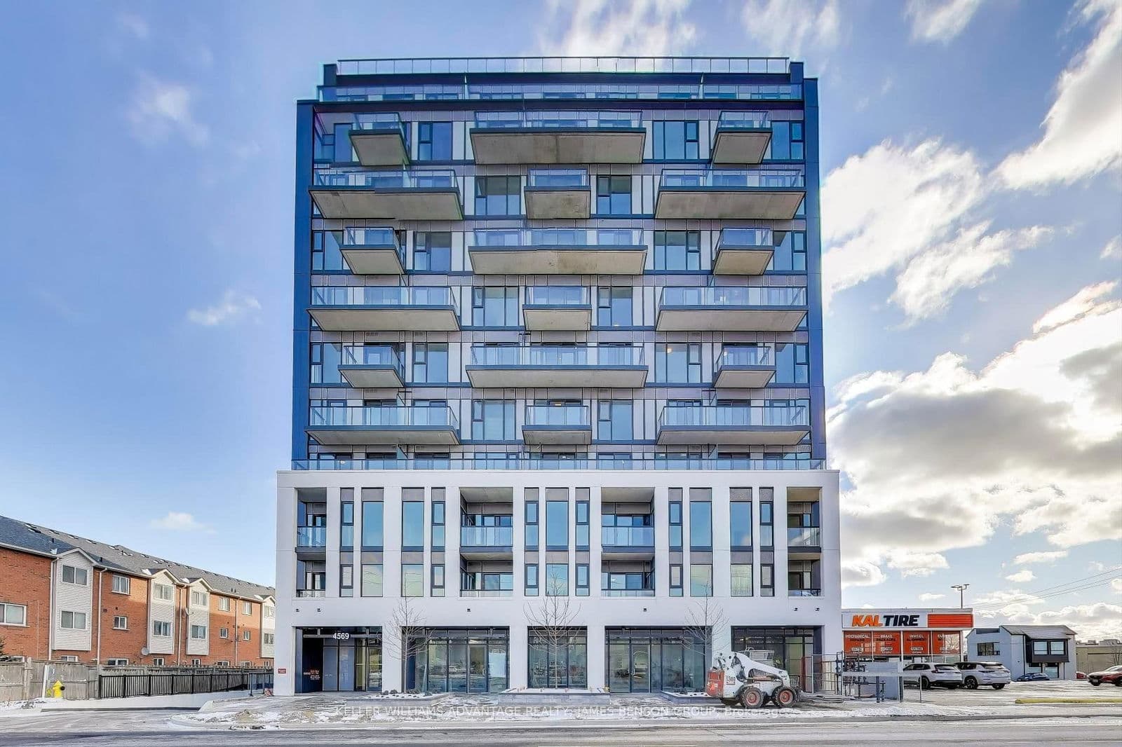 4569 Kingston Road, Unit 807