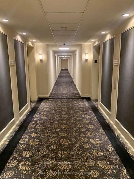 1 Greystone Walk Drive, Unit PH90