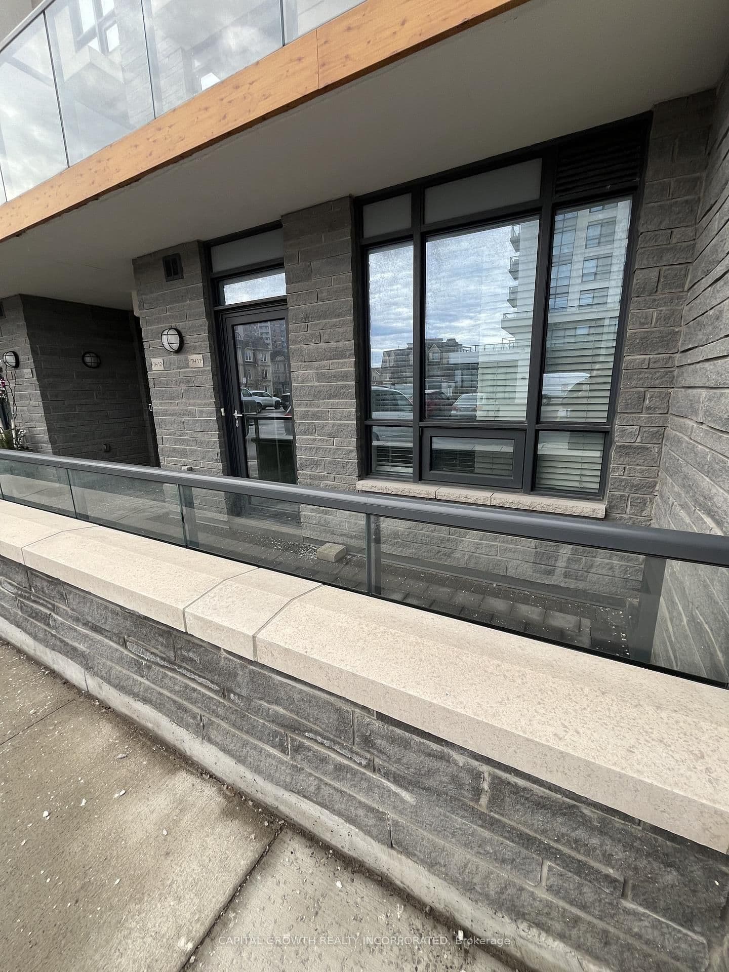 1245 Bayly Street, Unit 11