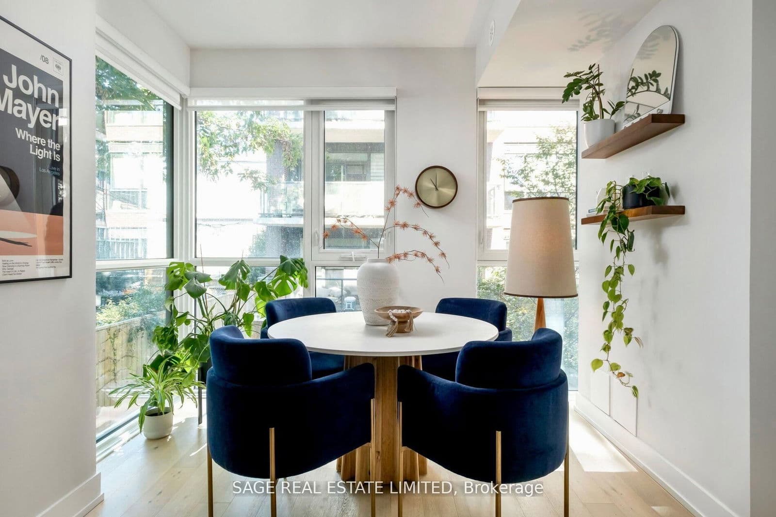 #Th01 - 1331 Queen Street E