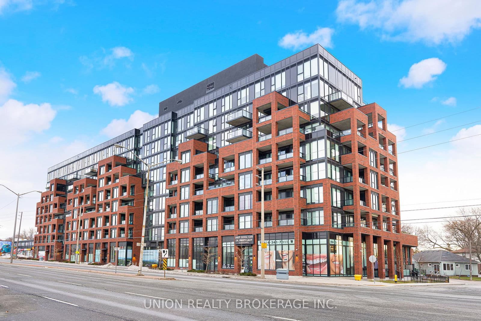 2799 Kingston Rd Road, Unit 211