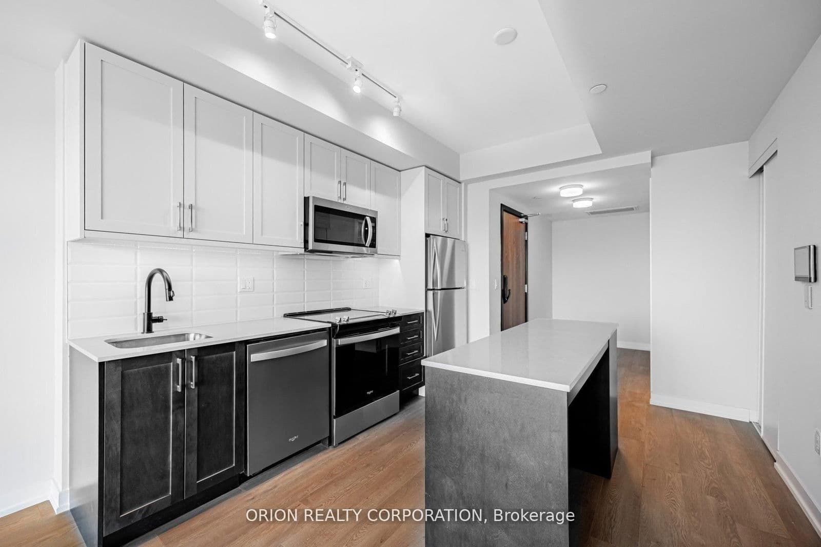 #221 - 201 Brock Street S