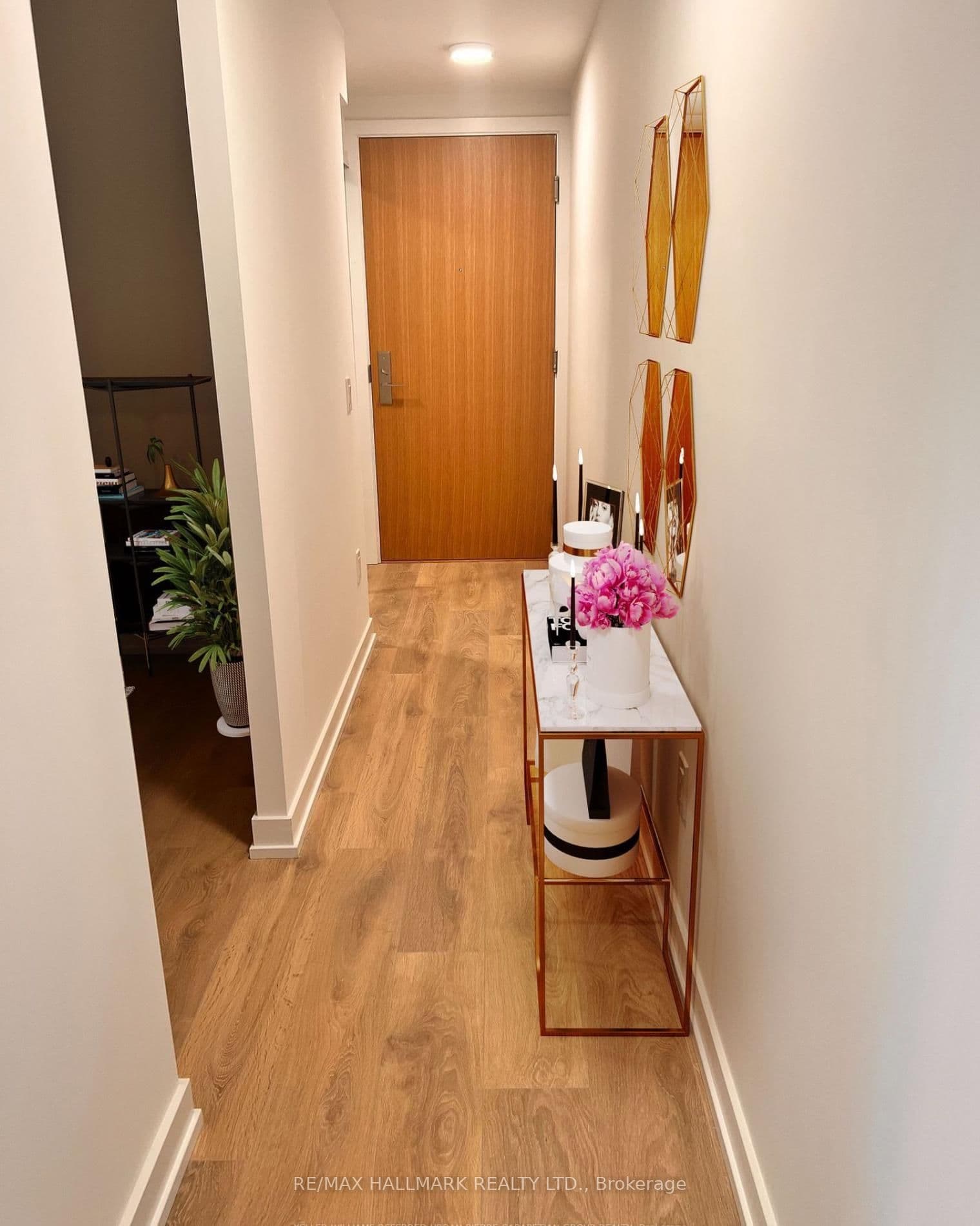 150 Logan Avenue, Unit 723