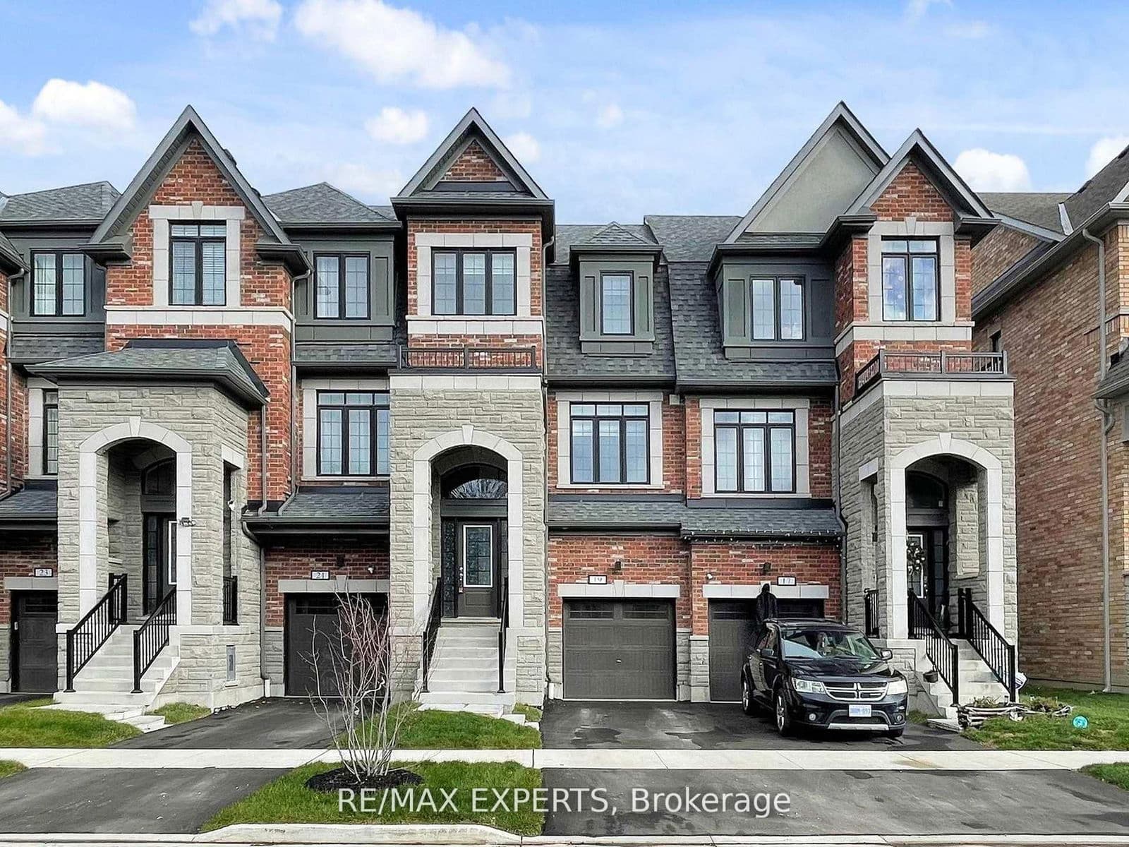 19 Frank Lloyd Wright Street