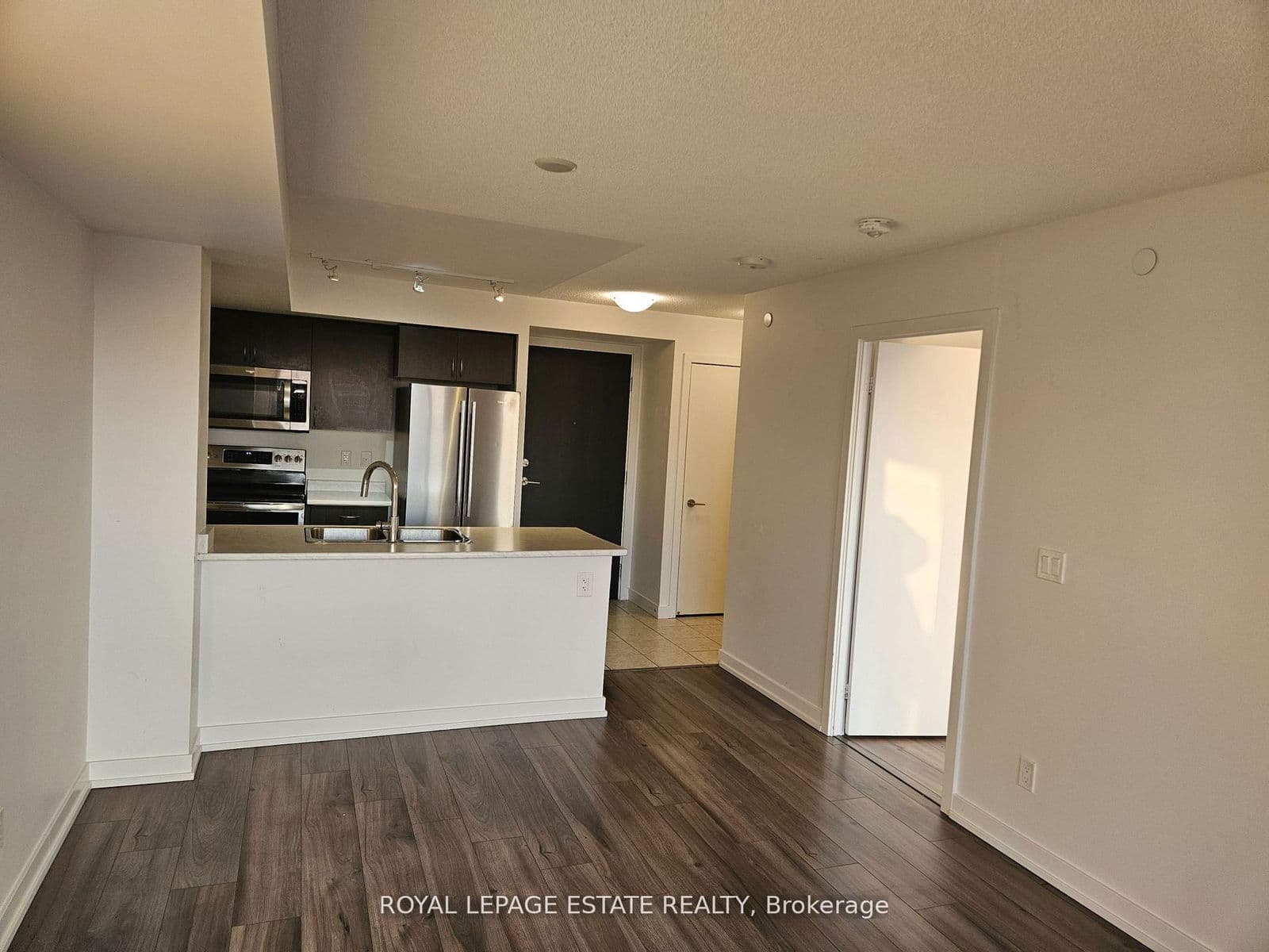 8 Trent Avenue, Unit 722