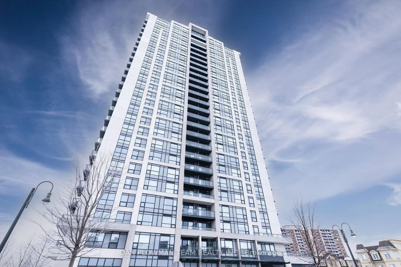 #1005 - 1255 Bayly Street