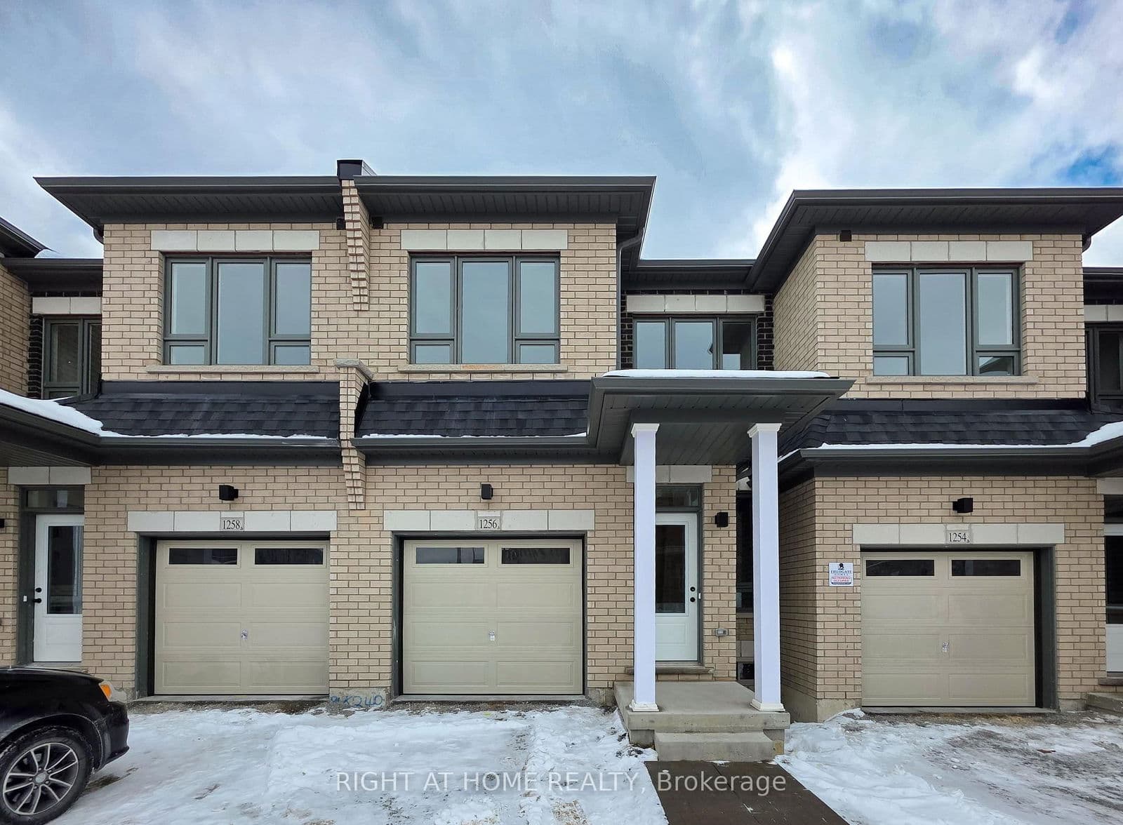 1256 Elizabeth Mackenzie Drive