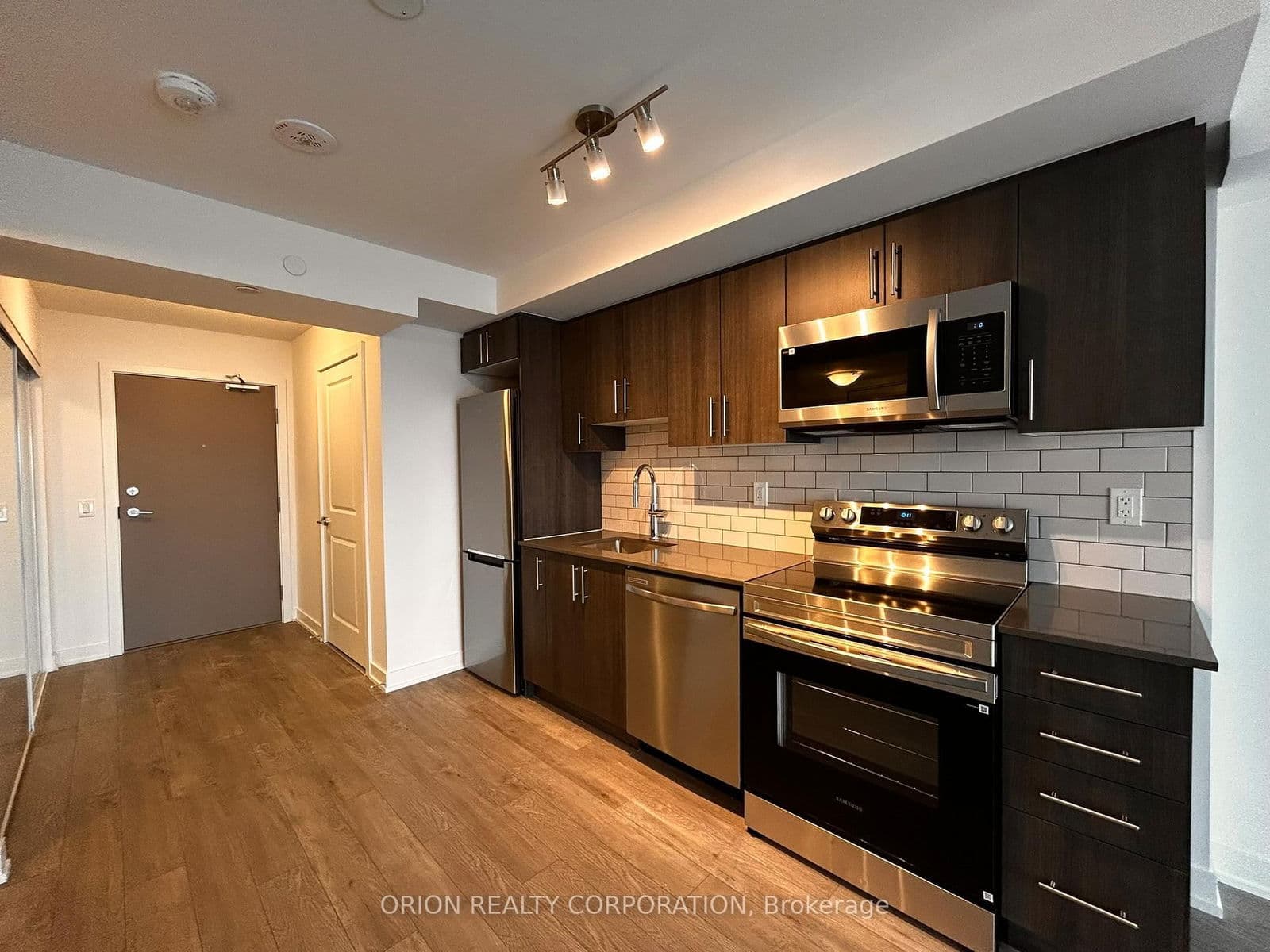 #904 - 1010 Sandy Beach Road