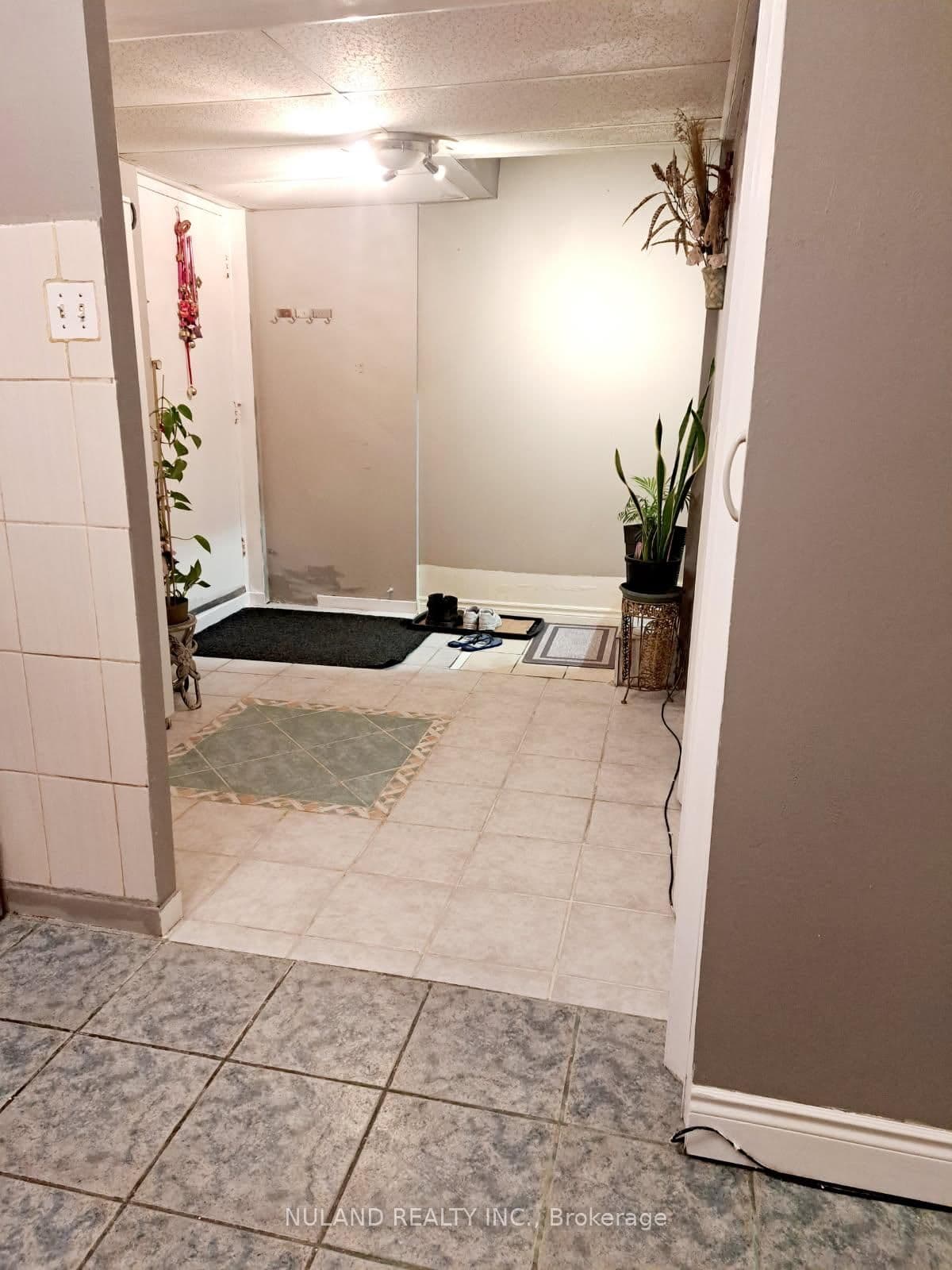 665 Kennedy Road, Unit 307