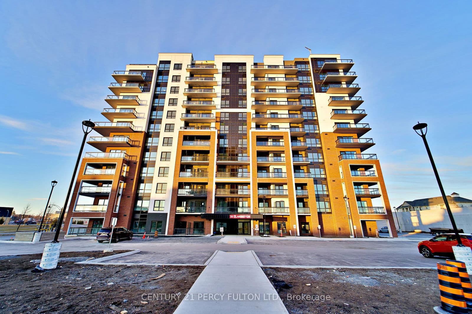 55 Clarington Boulevard, Unit 611