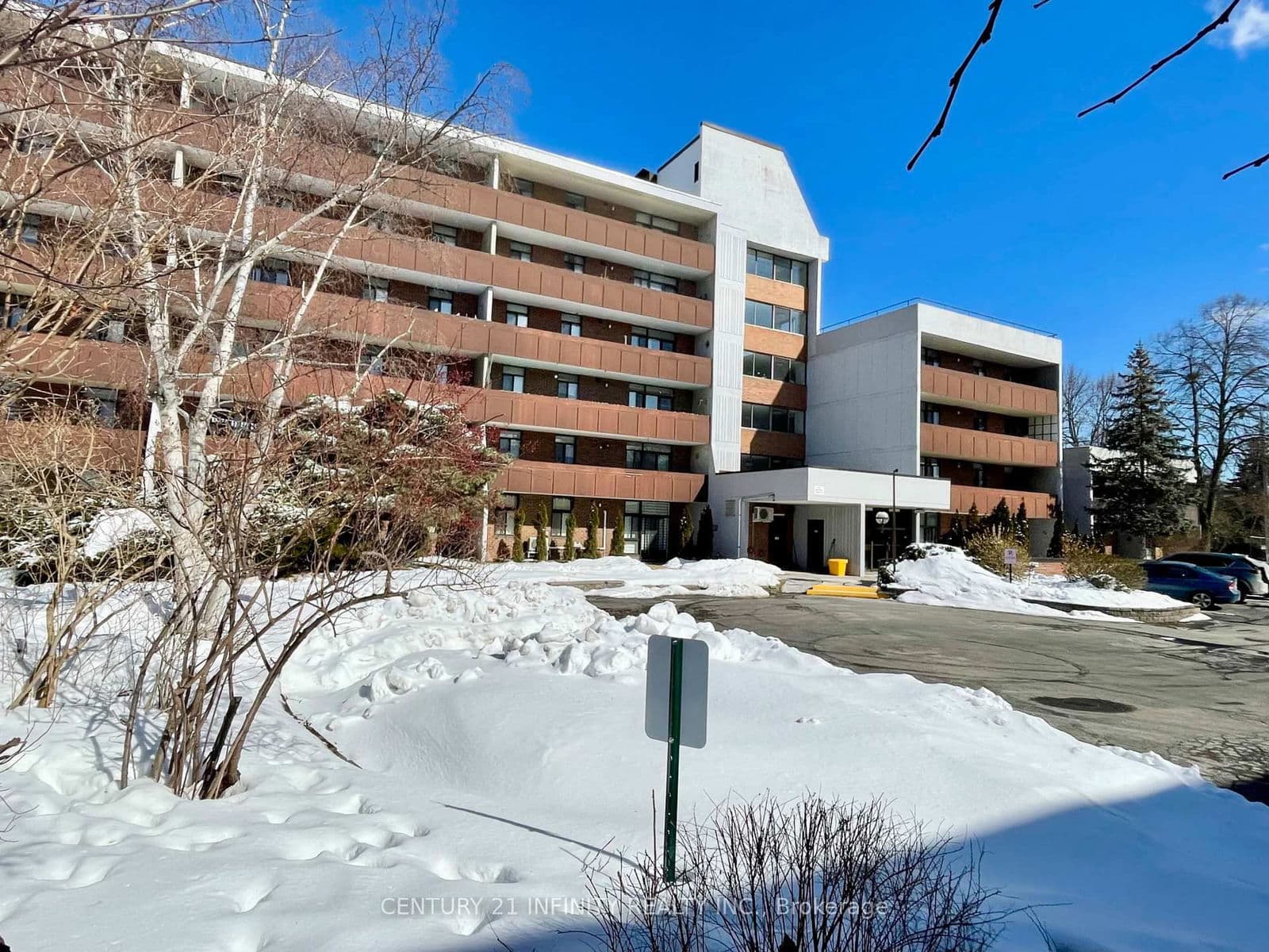 50 Old Kingston Road, Unit 5-606