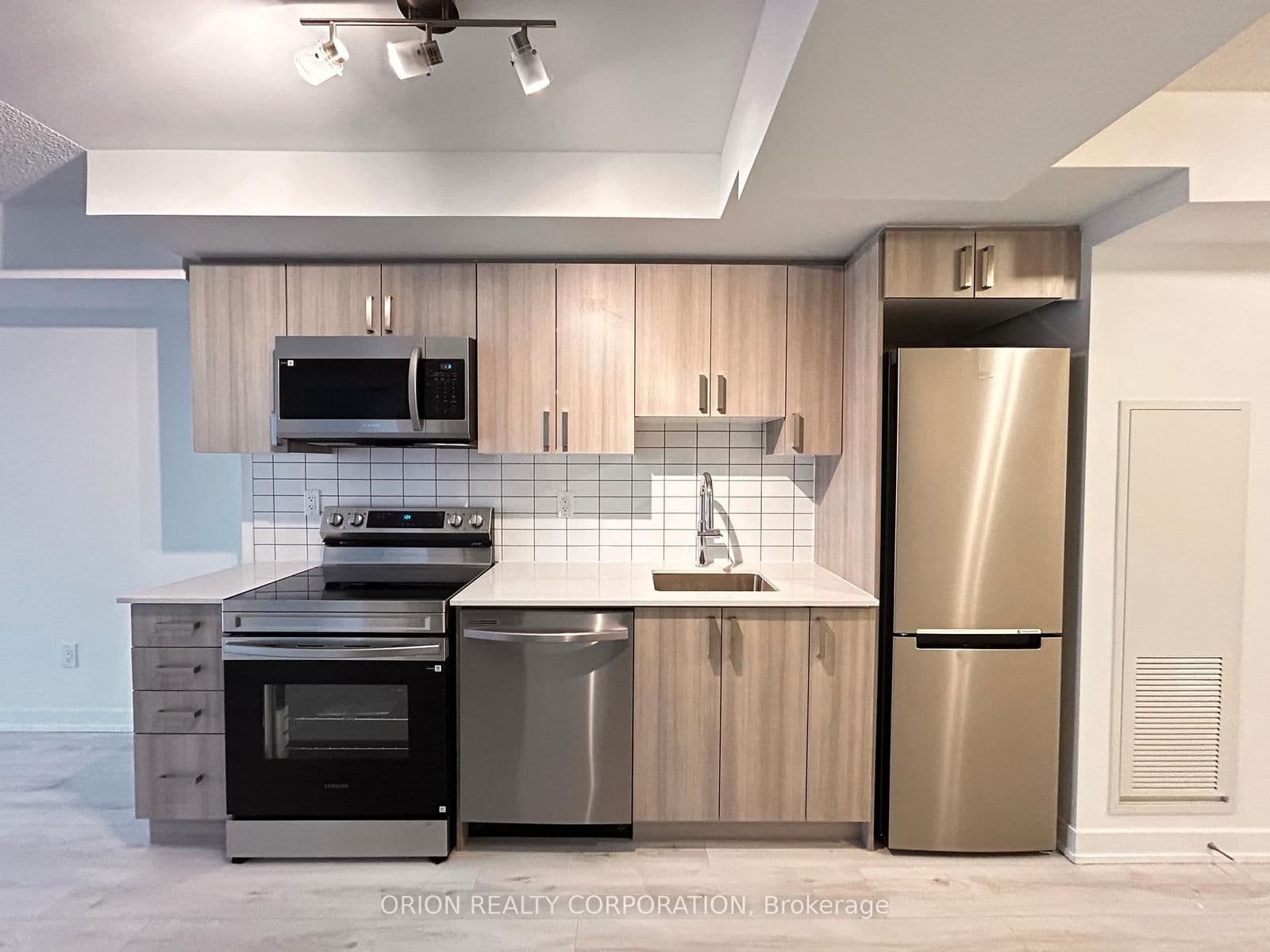 #1009 - 1010 Sandy Beach Road