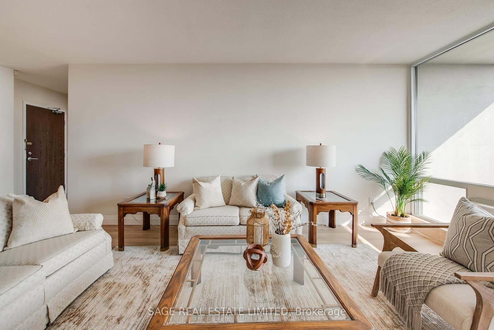 #1103 - 20 Gilder Drive