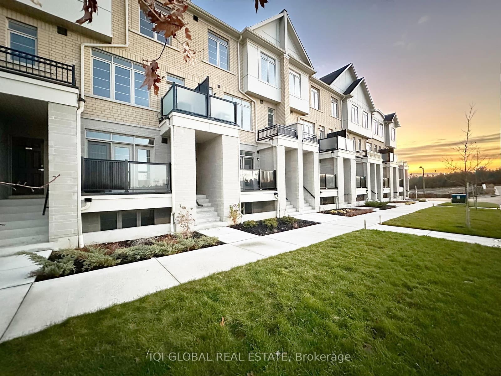 1655 Palmers Sawmill Road, Unit 120