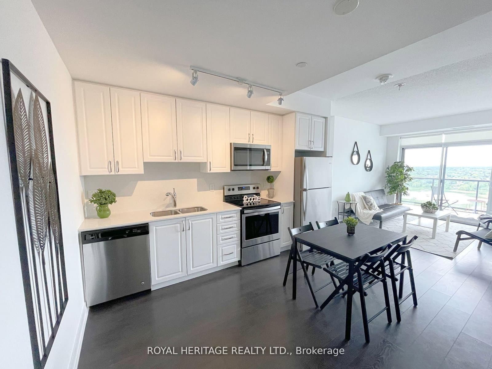 1255 Bayly Street S, Unit LP 6