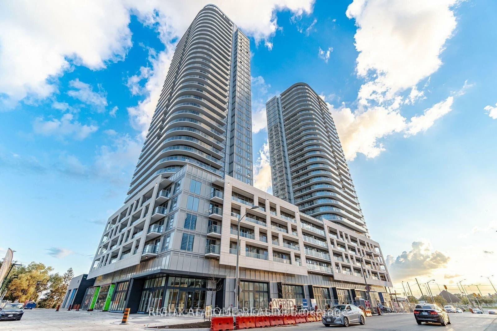 2033 Kennedy Road, Unit 1802