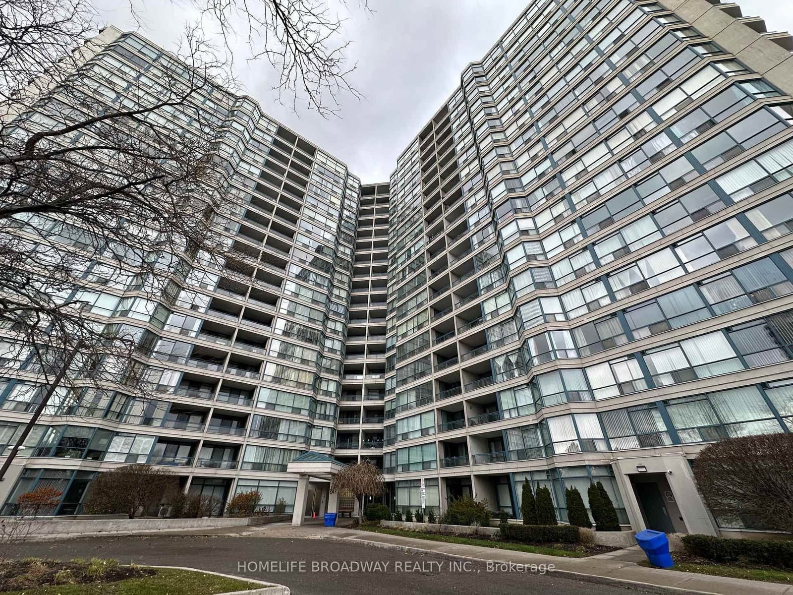 #814 - 4725 Sheppard Avenue E