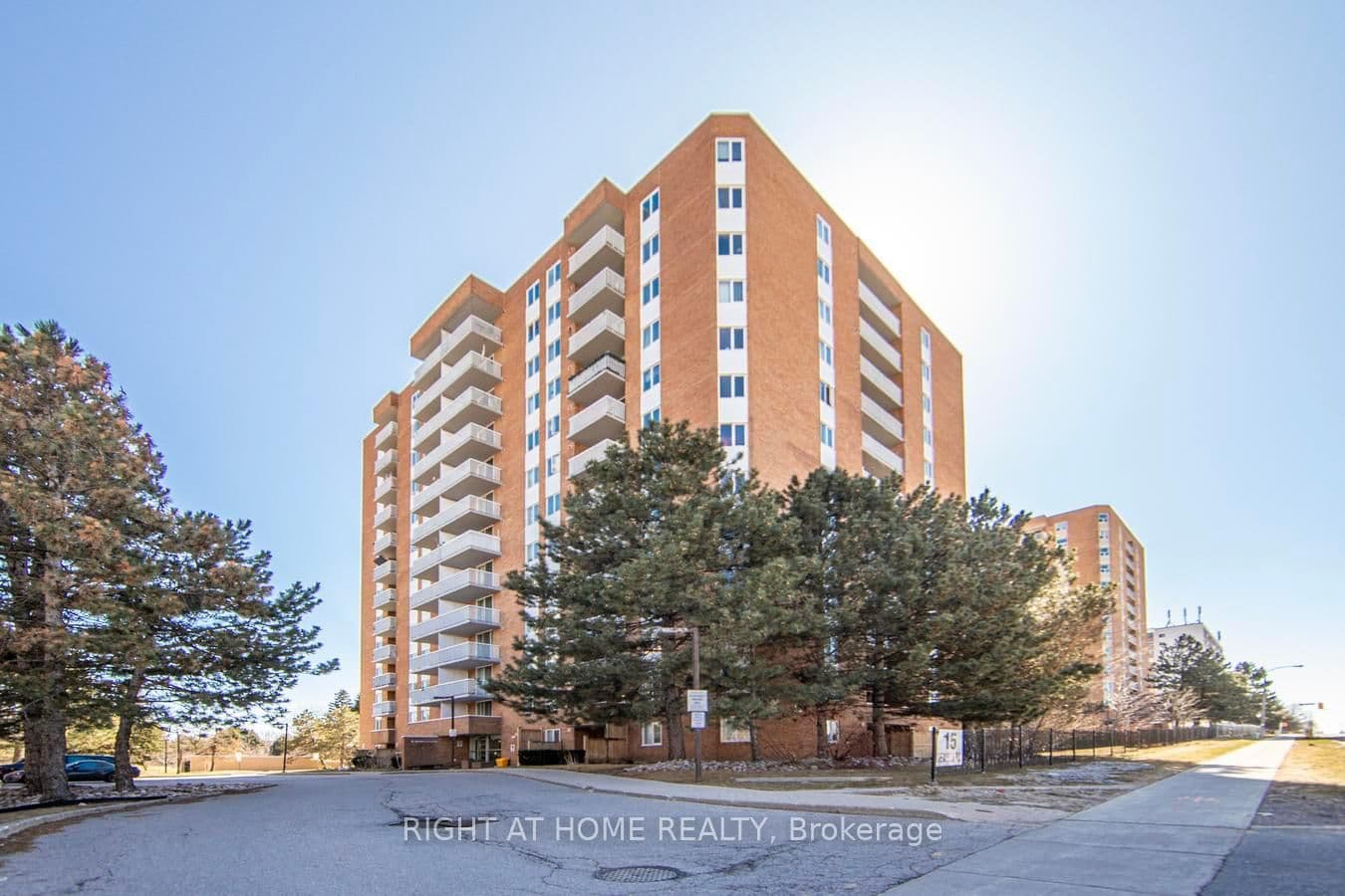 #204 - 15 Sewells Road