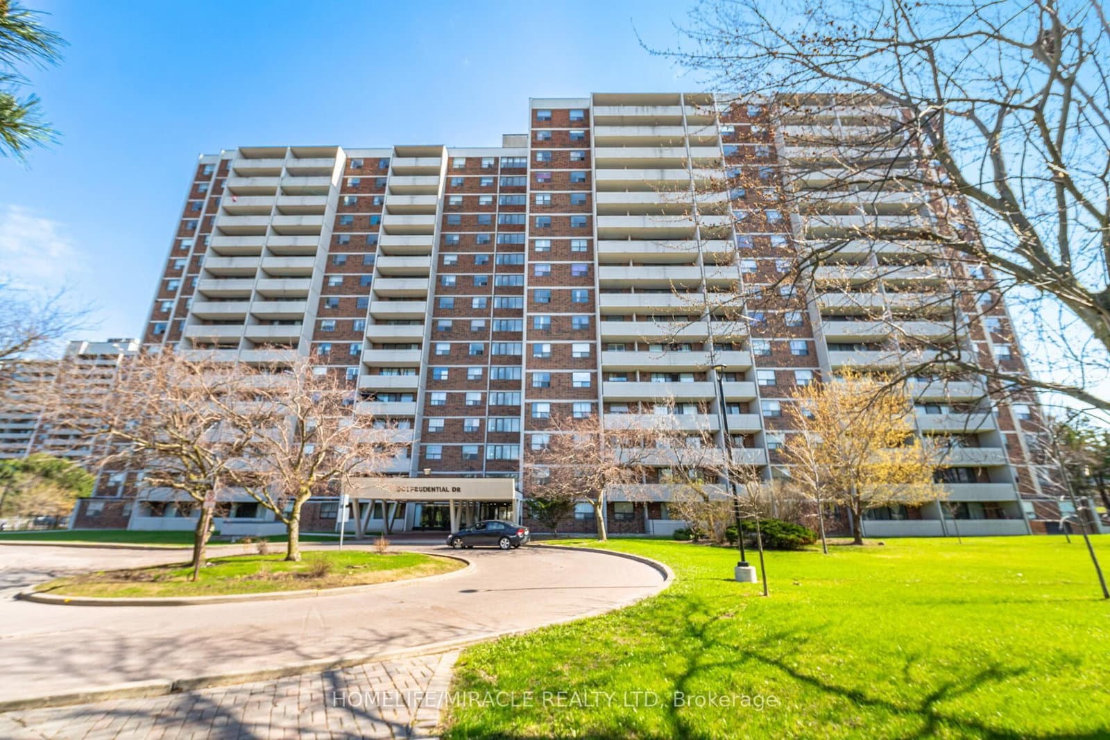 #701 - 301 Prudential Drive