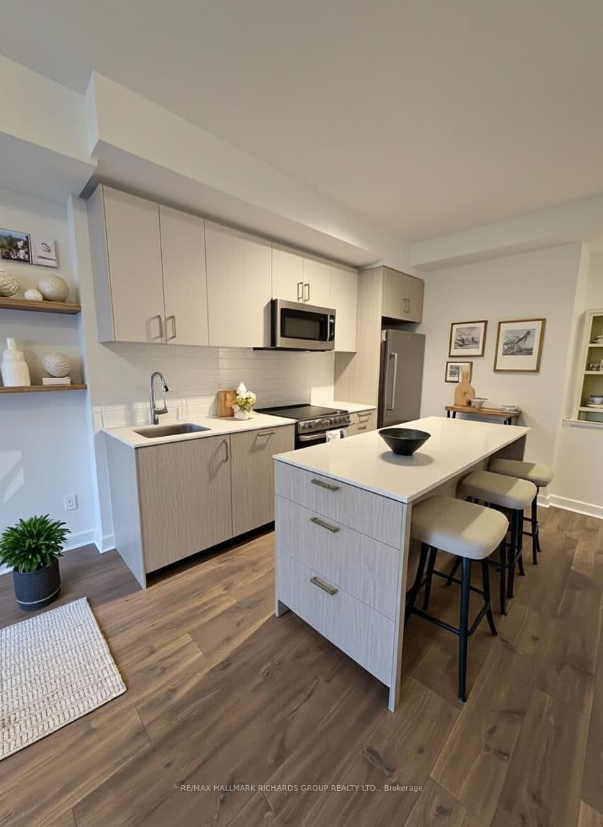 35 Birchcliff Avenue, Unit 32