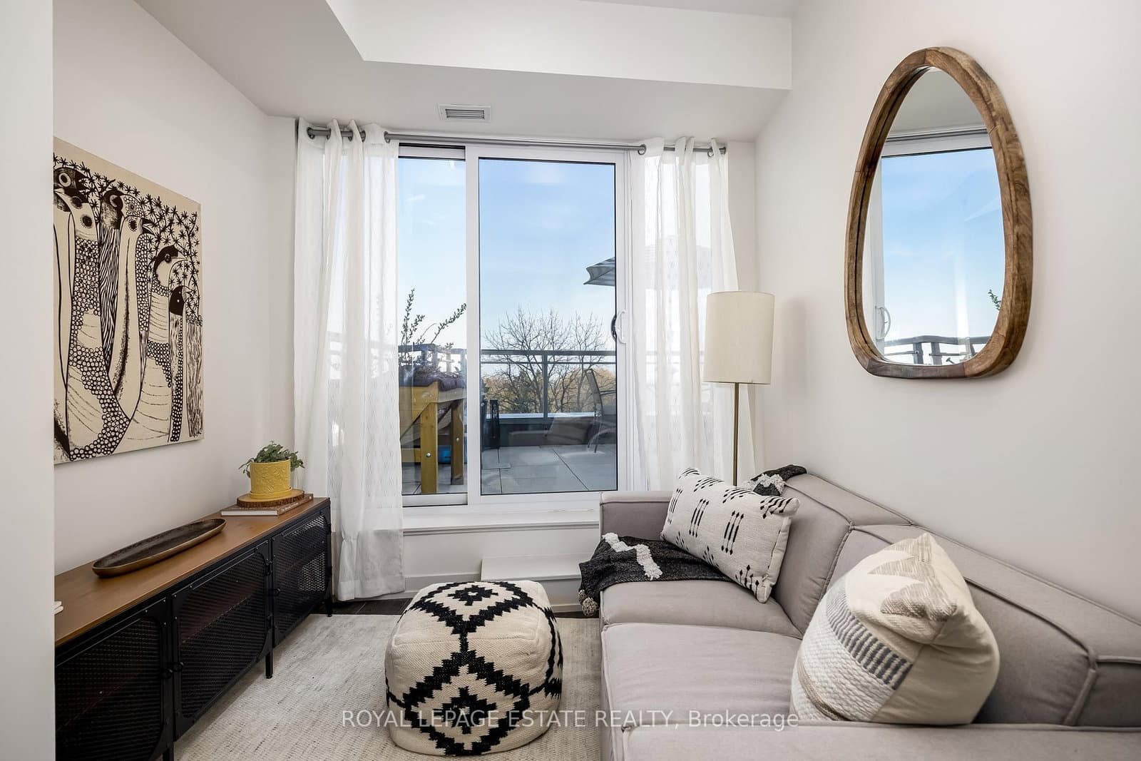 90 Glen Everest Road, Unit 611