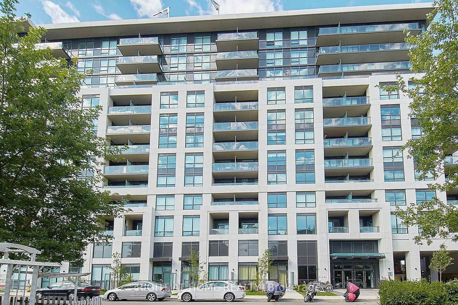 #512 - 8 Trent Avenue