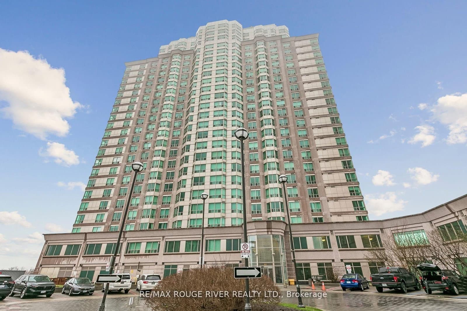 #1203 - 11 Lee Centre Drive