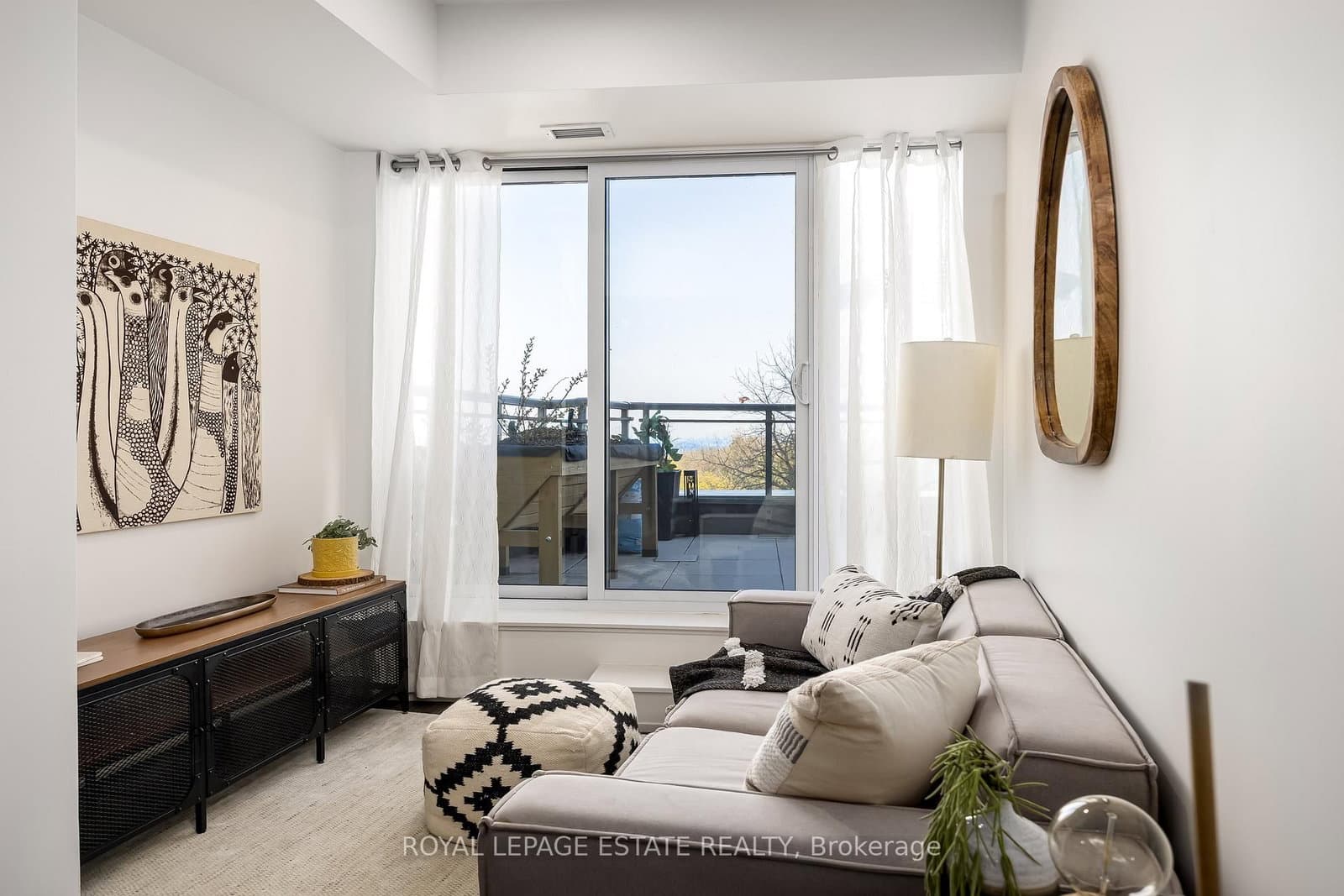 90 Glen Everest Road, Unit 611