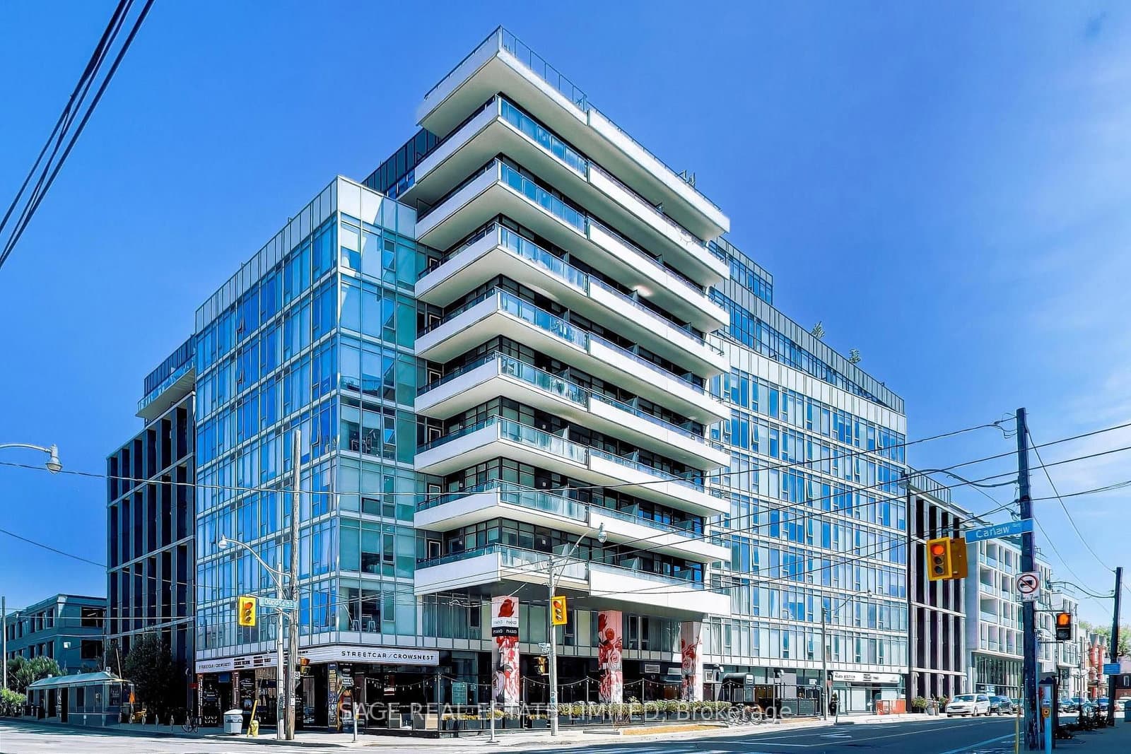 #726 - 1190 Dundas Street E