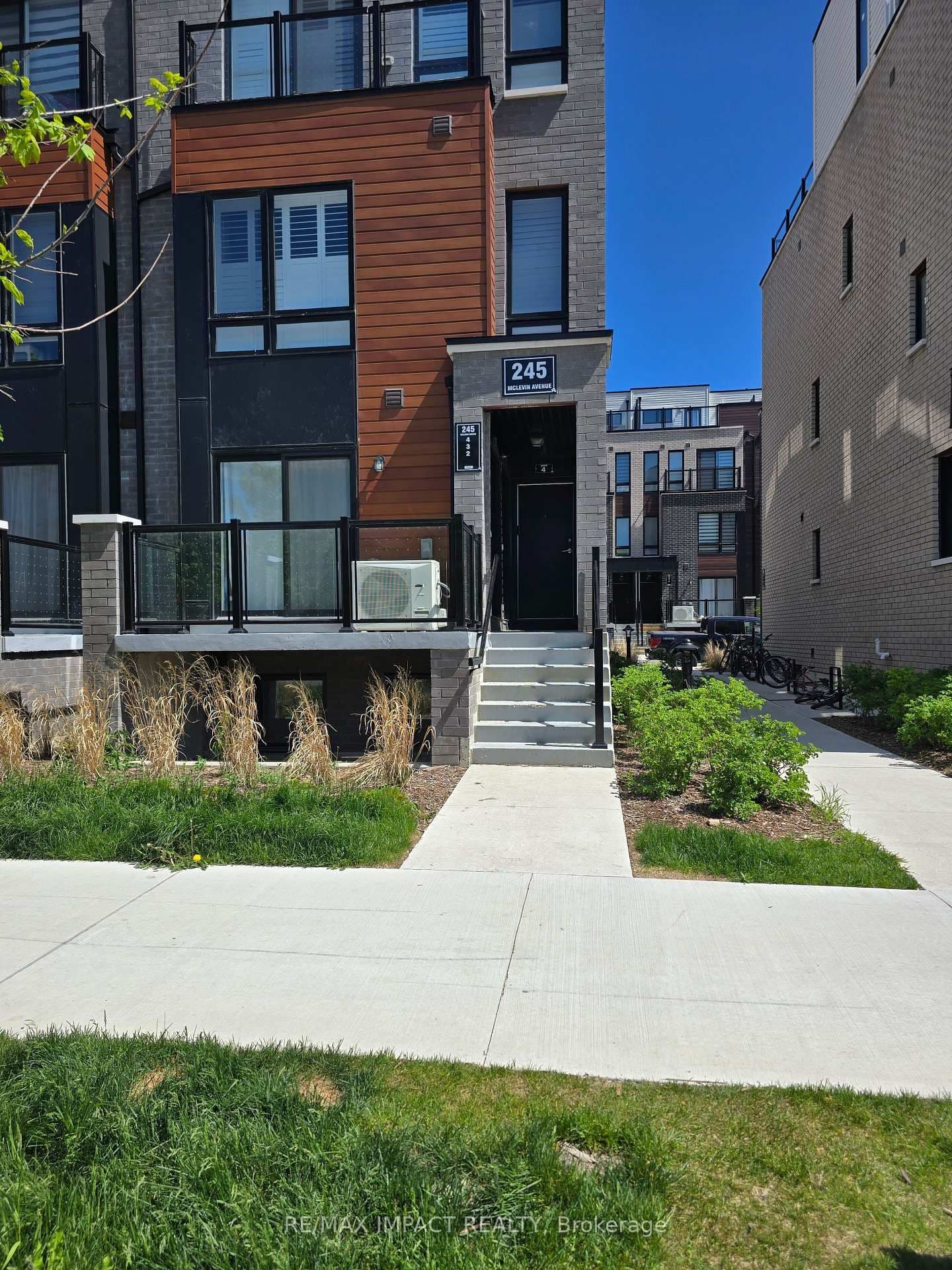 #2 - 245 Mclevin Avenue