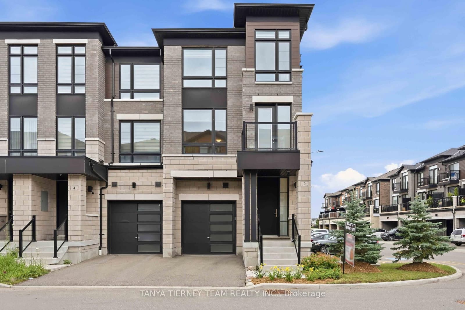 2 Lake Trail Way
