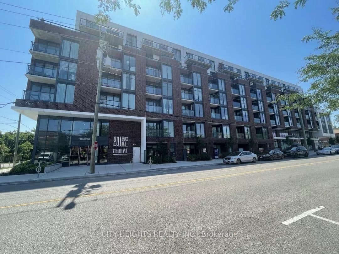 201 Brock Street S, Unit 319
