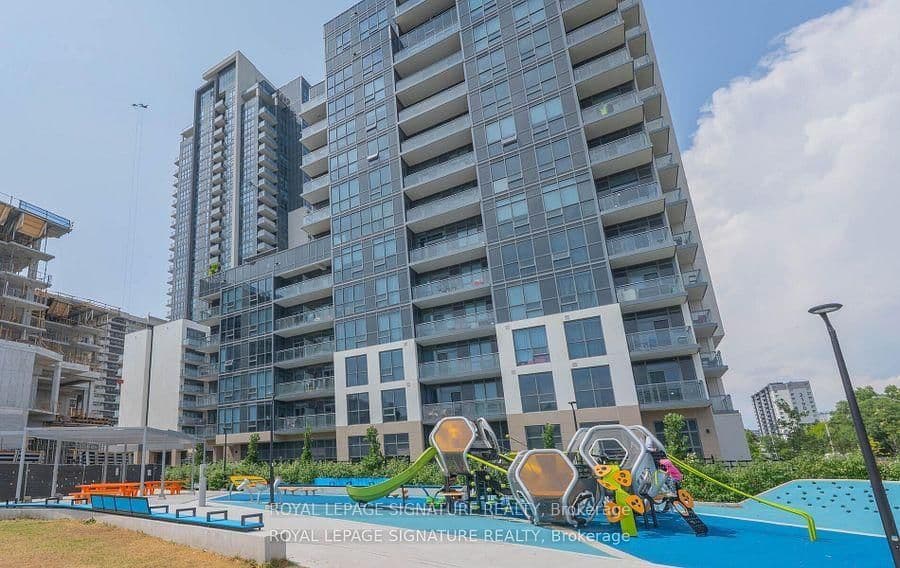 #519 - 30 Meadowglen Place