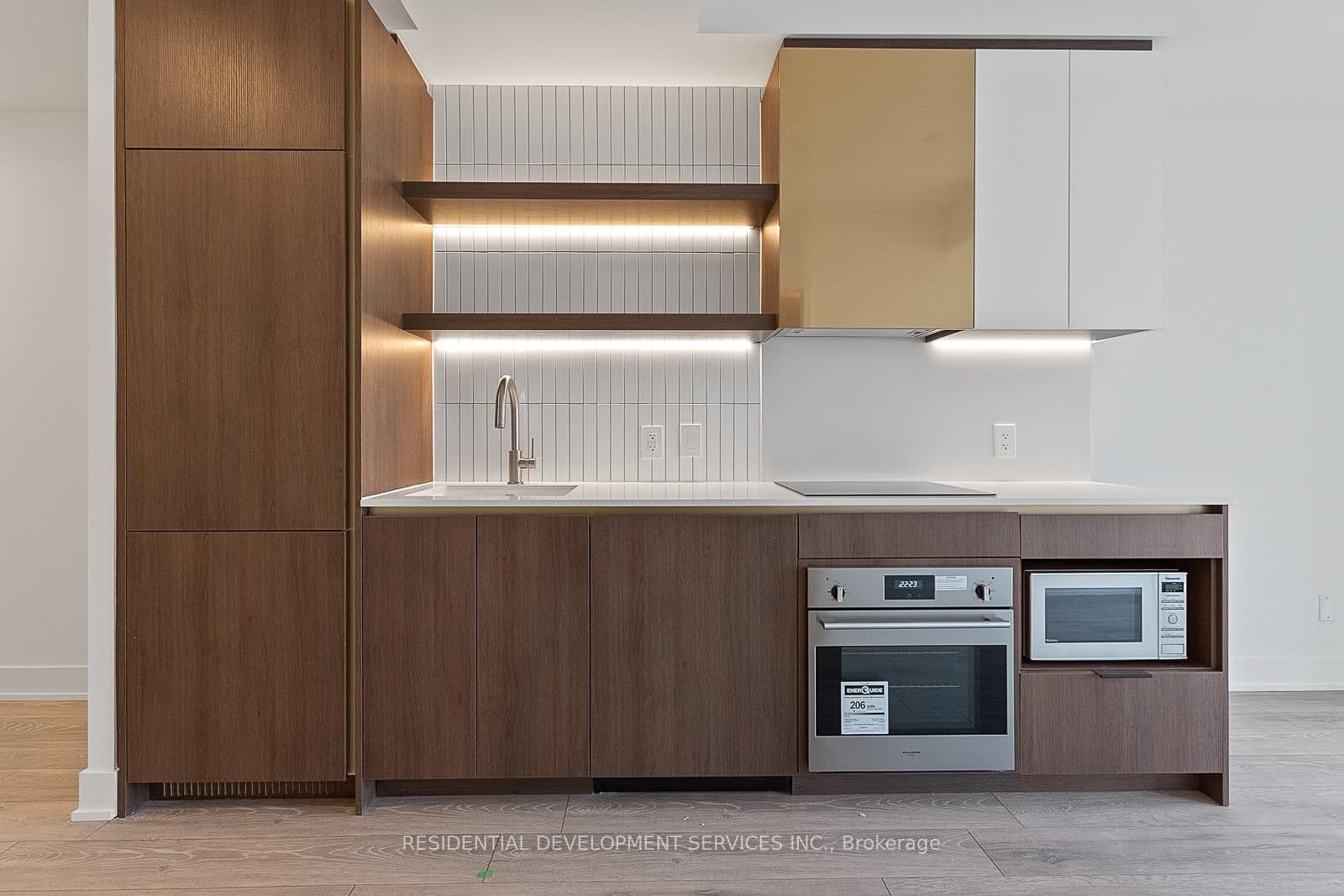 1285 Queen Street E, Unit 309