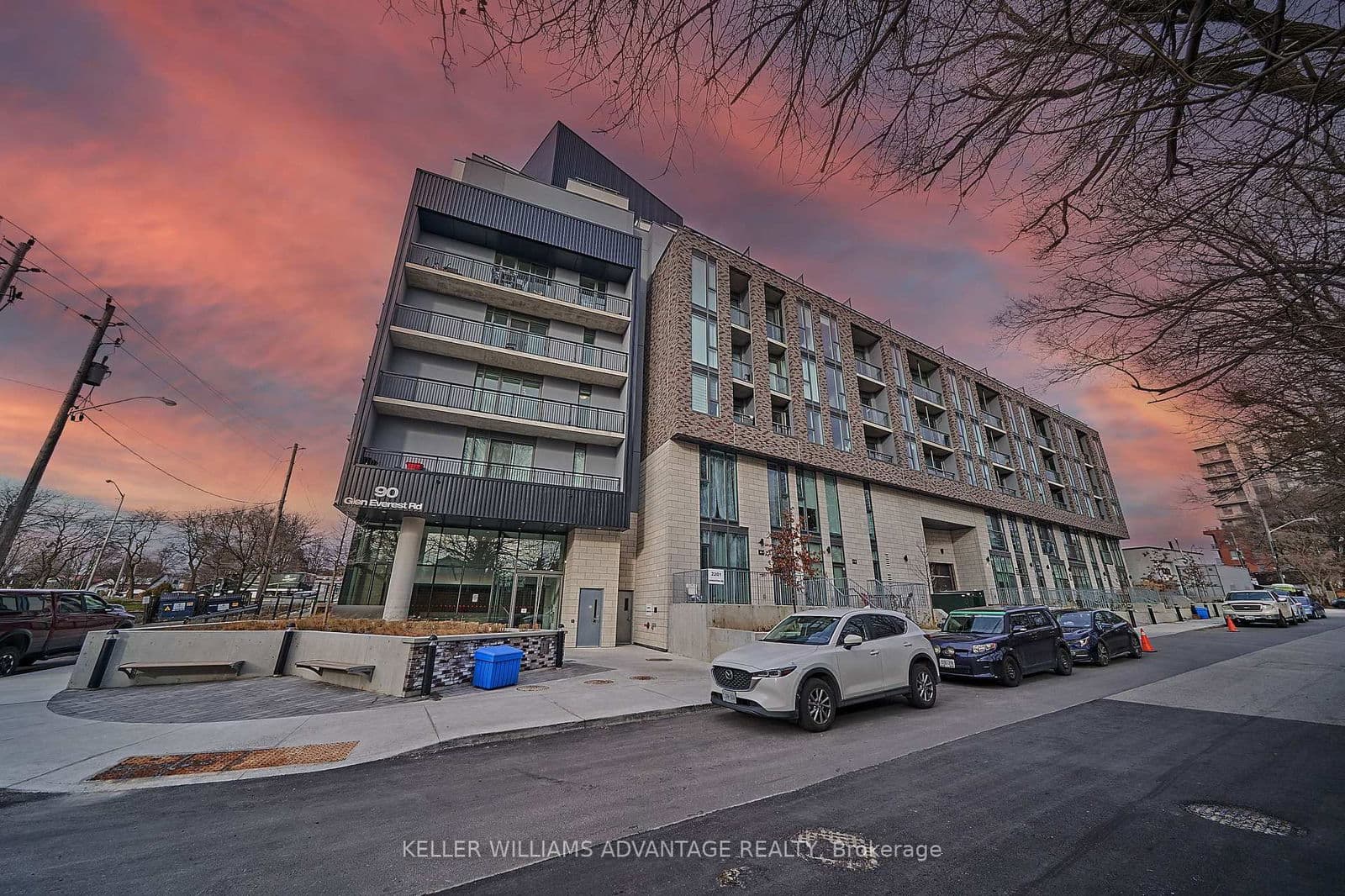 90 Glen Everest Road, Unit 209