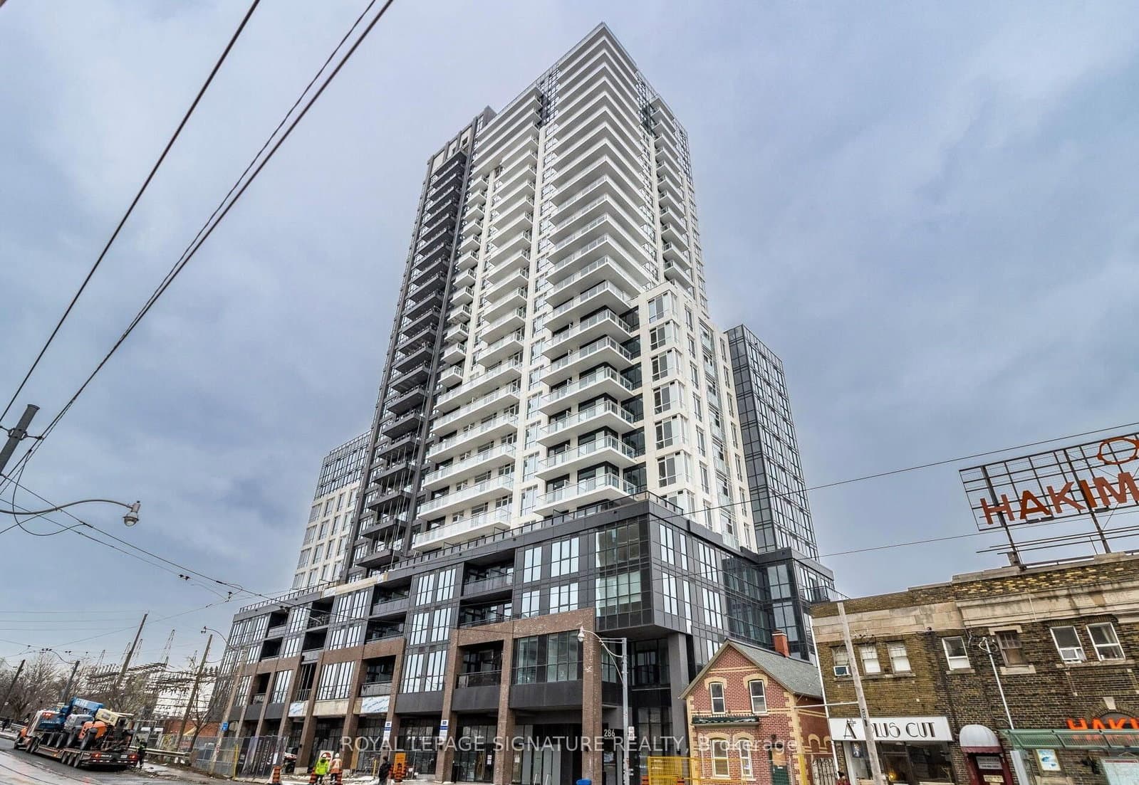 286 Main Street, Unit 2202