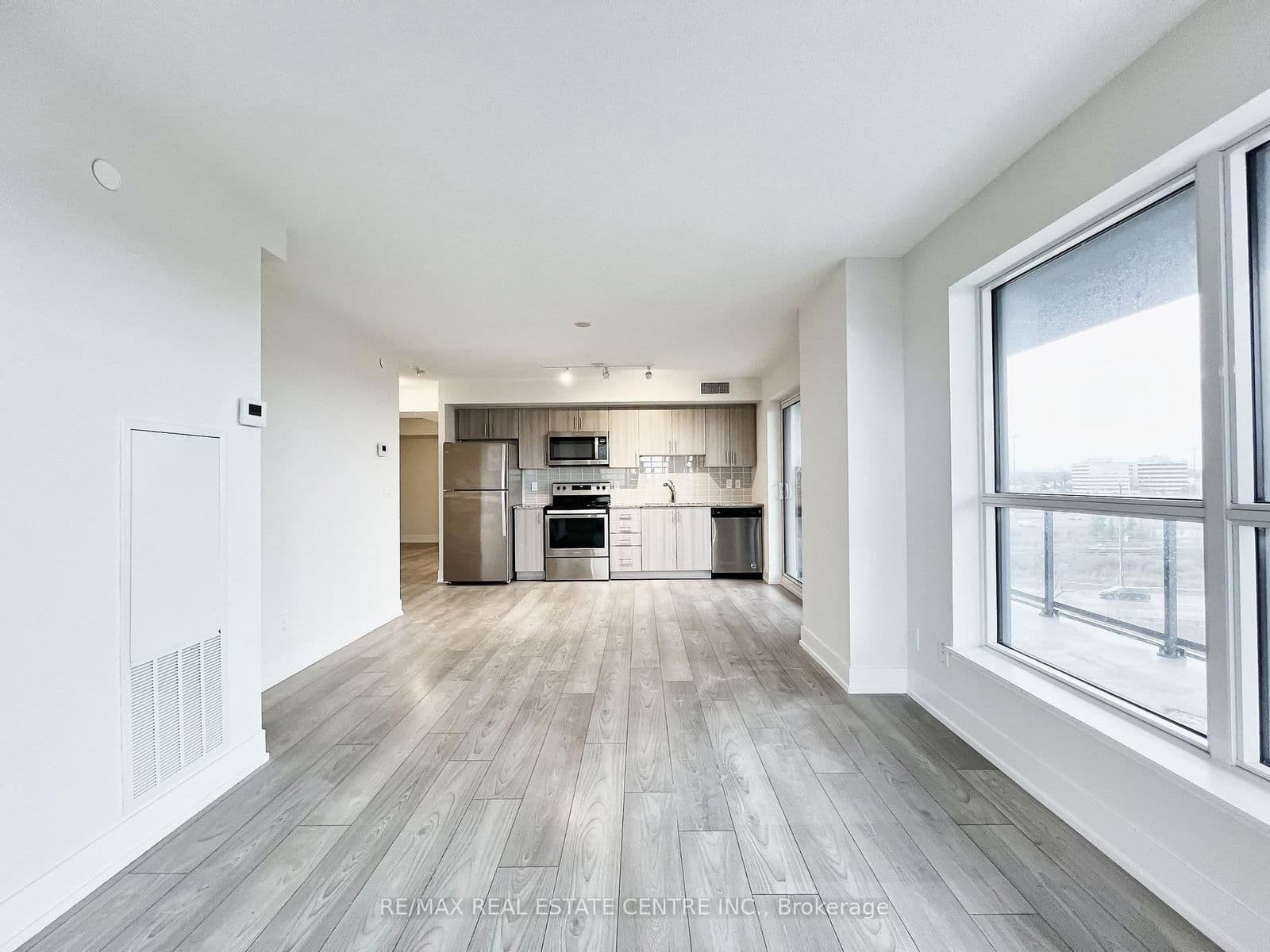 1255 Bayly Street, Unit 604