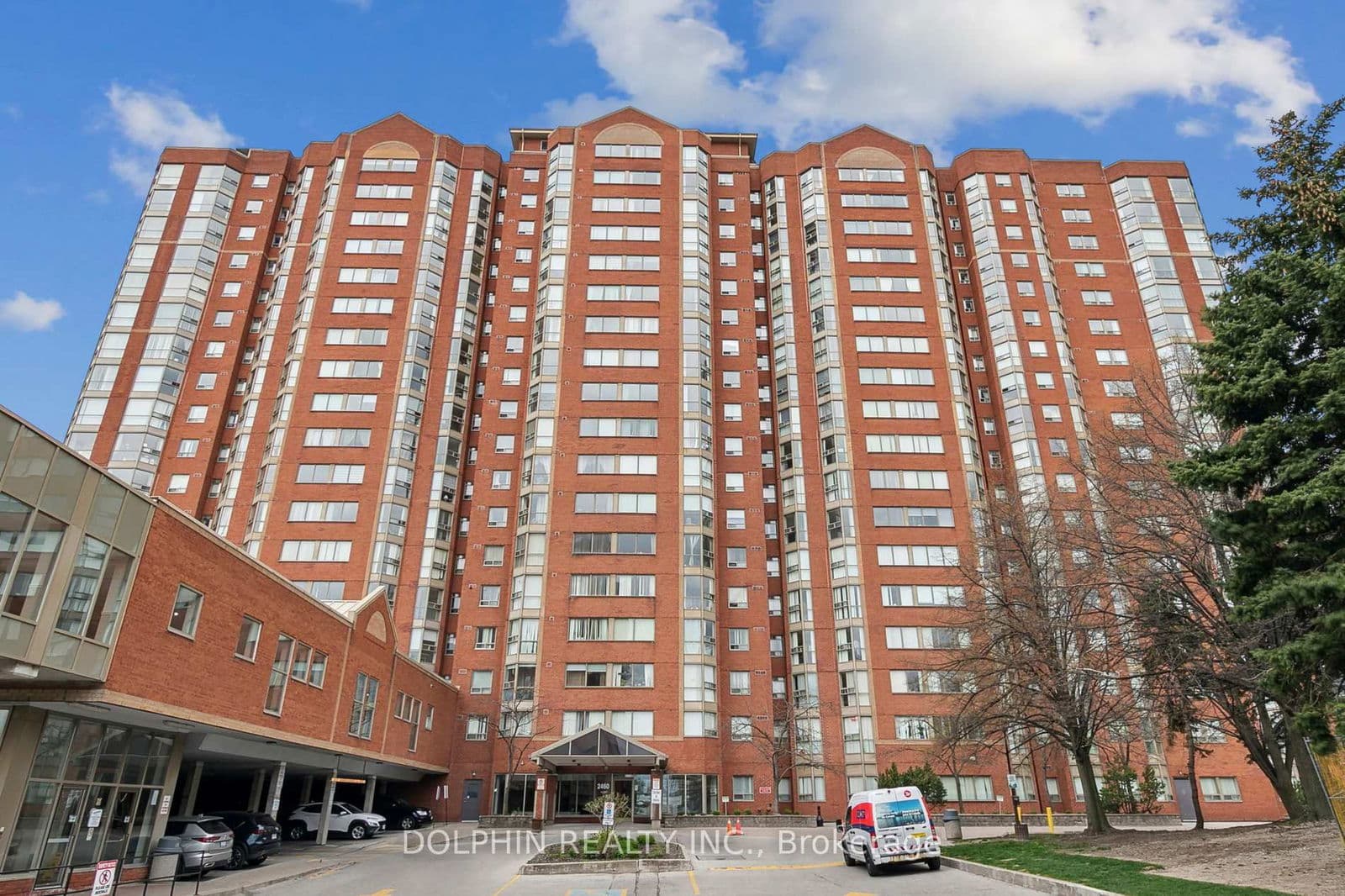 2460 Eglinton Avenue E, Unit 1002