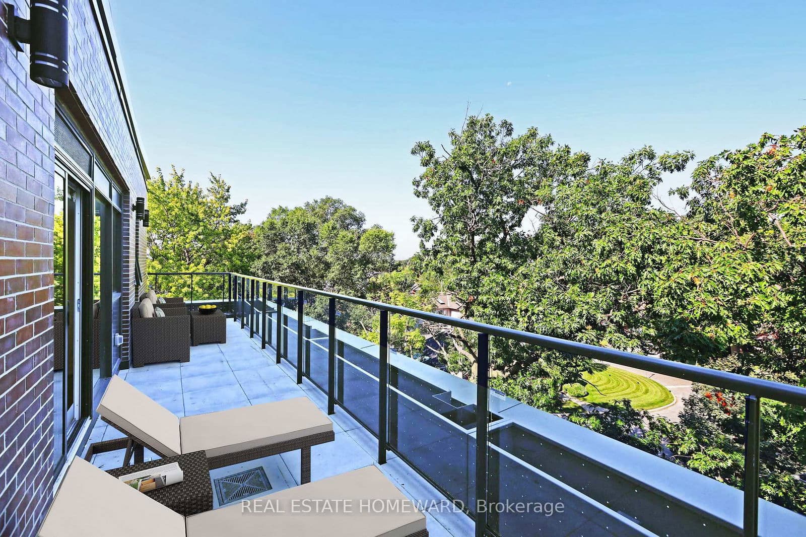 1316 Kingston Road, Unit 406