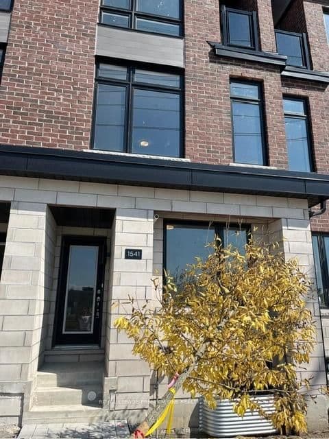 1541 Midland Avenue