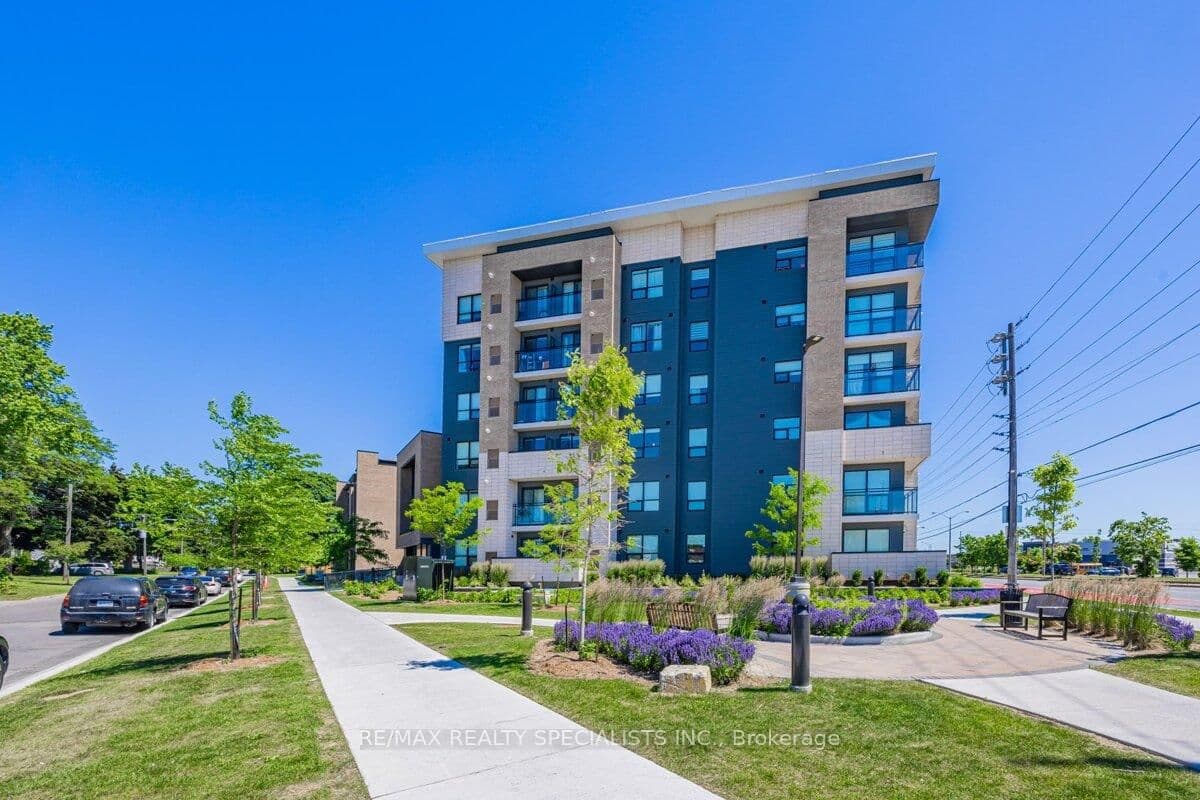 1 Falaise Road, Unit 407